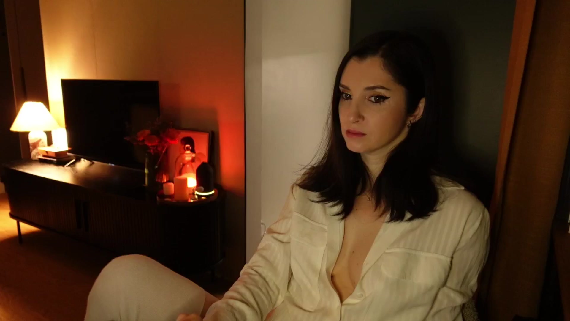 Gallery image thumbnail from Maddie's myfreecams stream on, 02/05/2025, 18:43 image 18 of 20