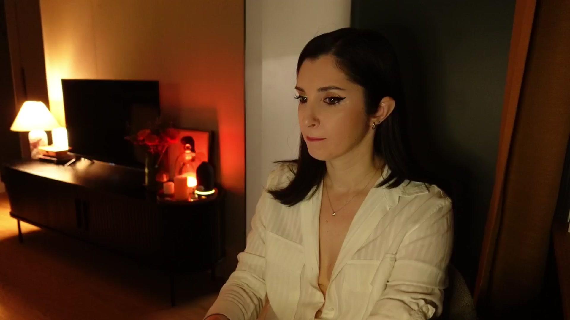 Gallery image thumbnail from Maddie's myfreecams stream on, 02/05/2025, 18:43 image 5 of 20