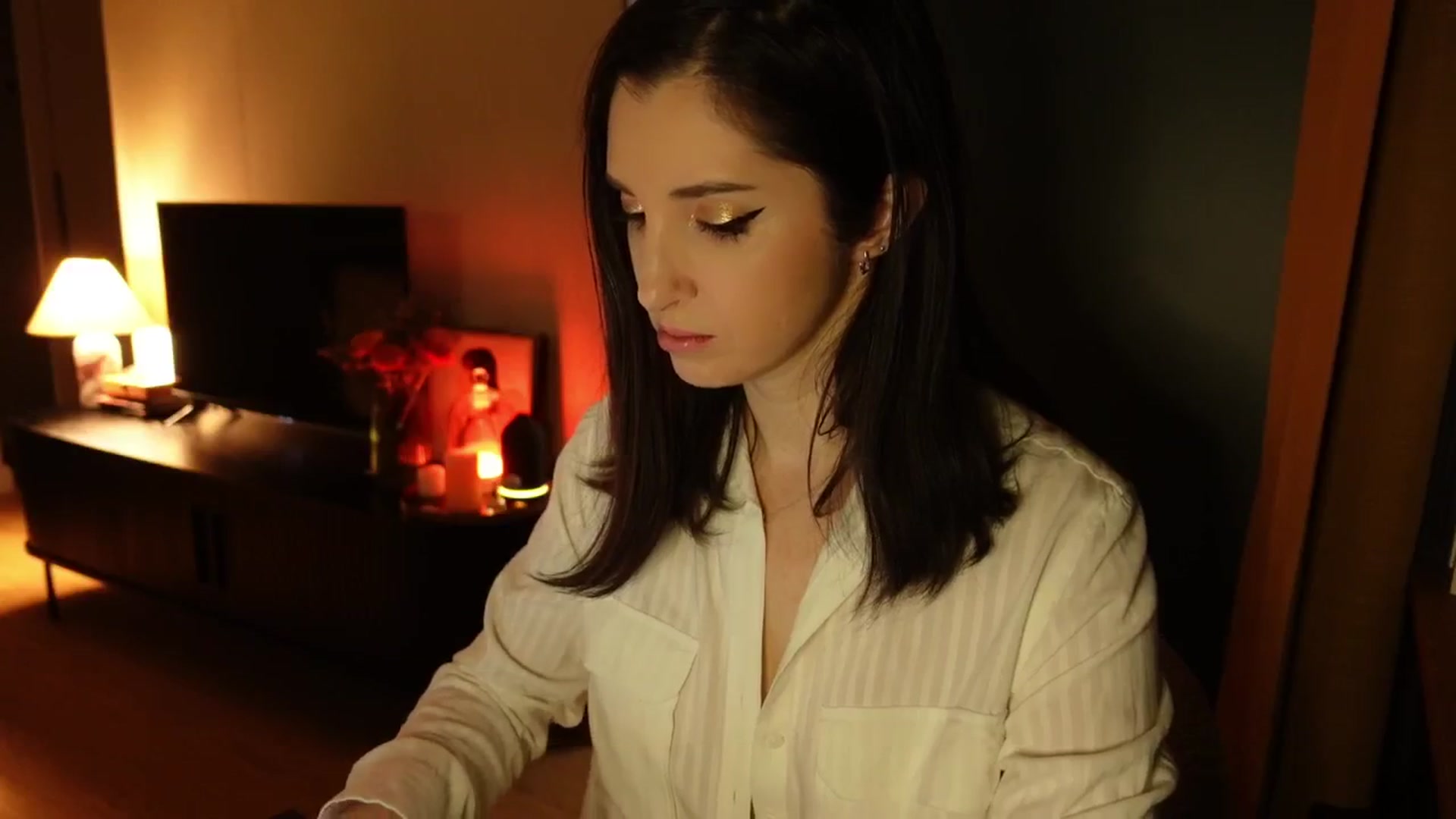 Gallery image thumbnail from Maddie's myfreecams stream on, 02/05/2025, 21:04 image 20 of 20