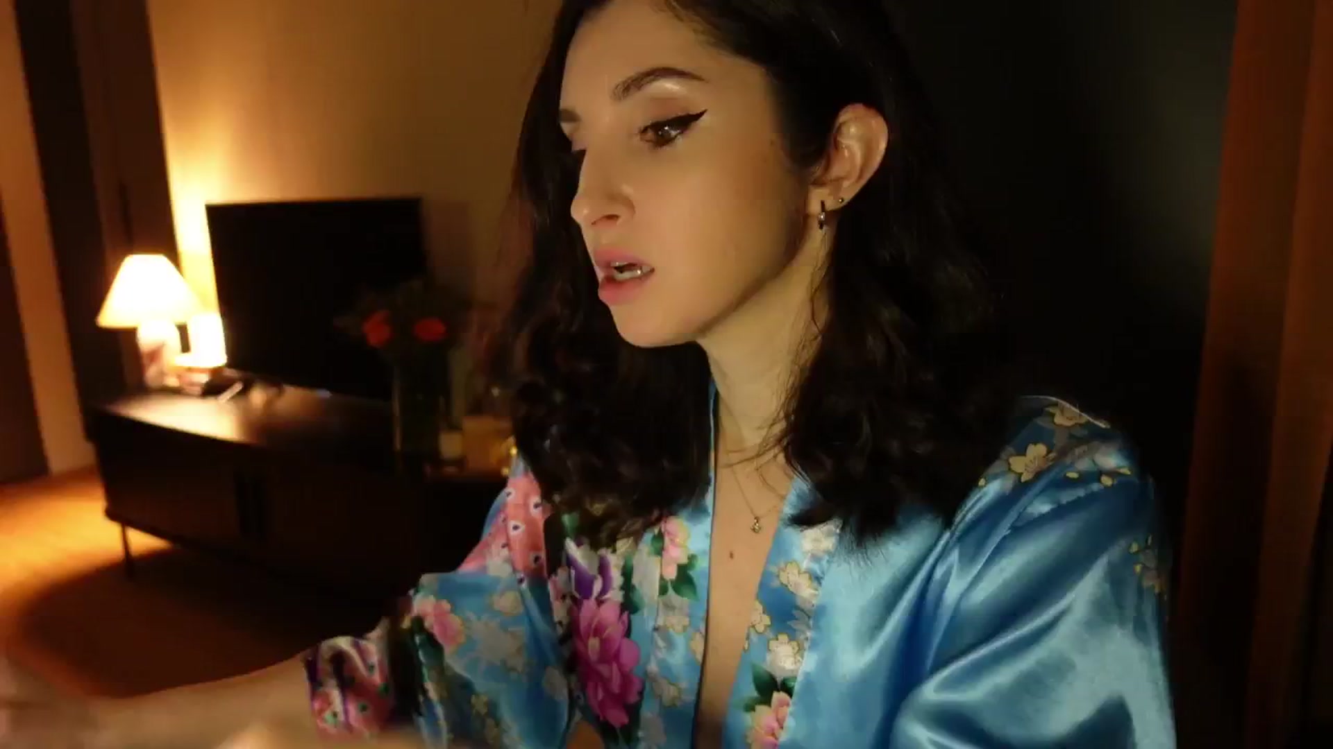 Gallery image thumbnail from Maddie's myfreecams stream on, 02/07/2025, 16:29 image 4 of 20
