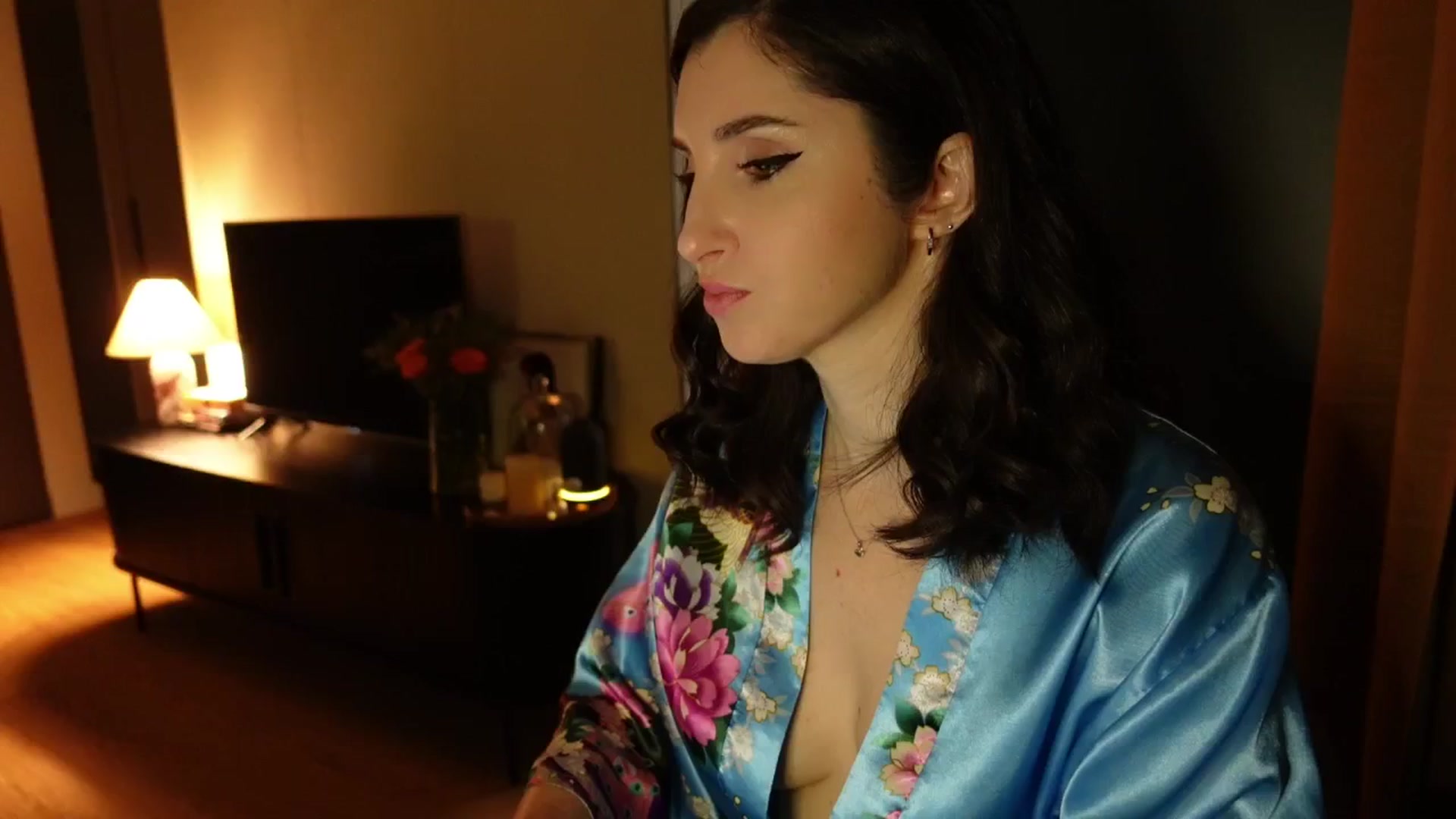 Gallery image thumbnail from Maddie's myfreecams stream on, 02/07/2025, 16:29 image 14 of 20