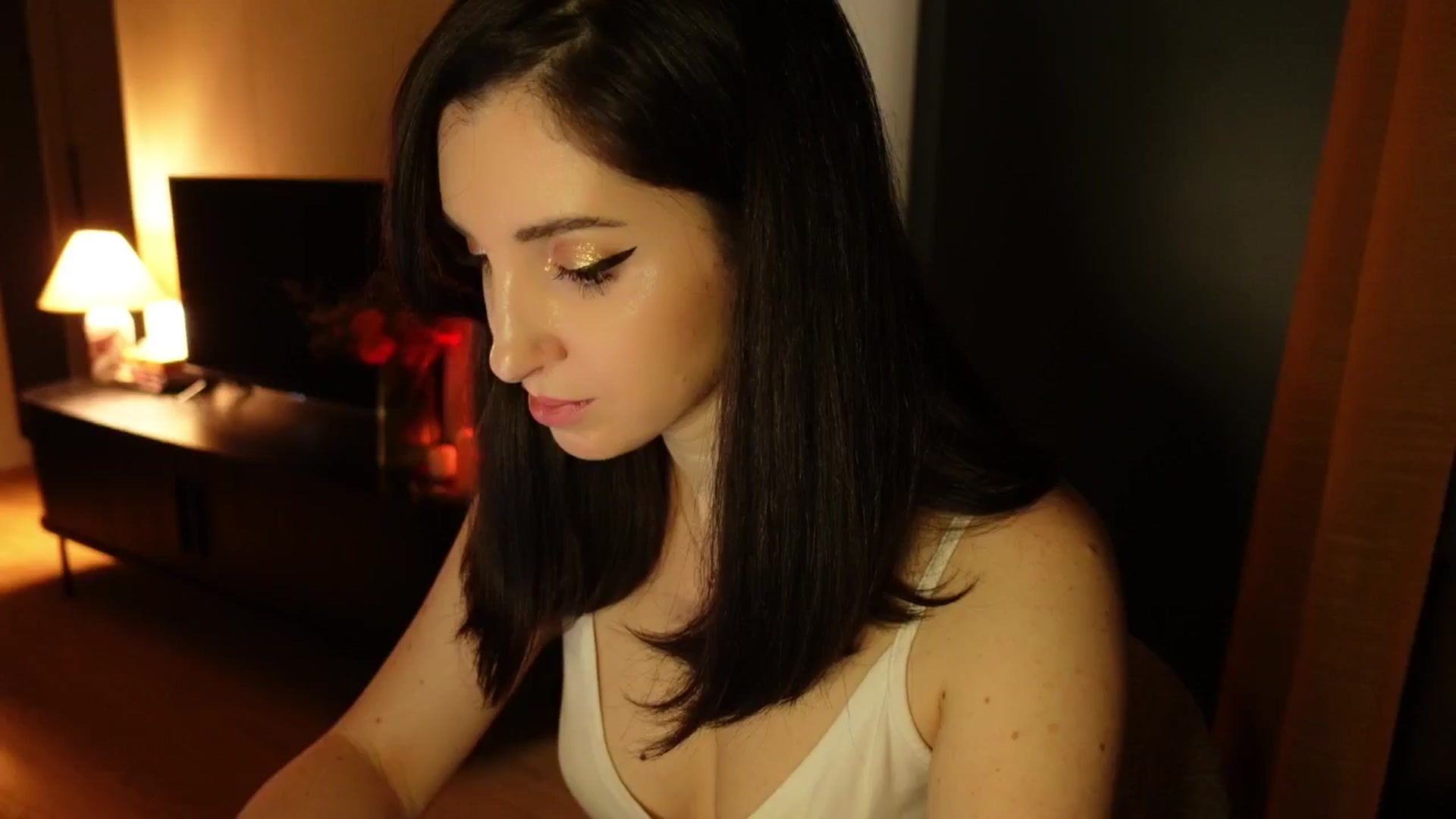 Gallery image thumbnail from Maddie's myfreecams stream on, 02/10/2025, 19:54 image 19 of 20