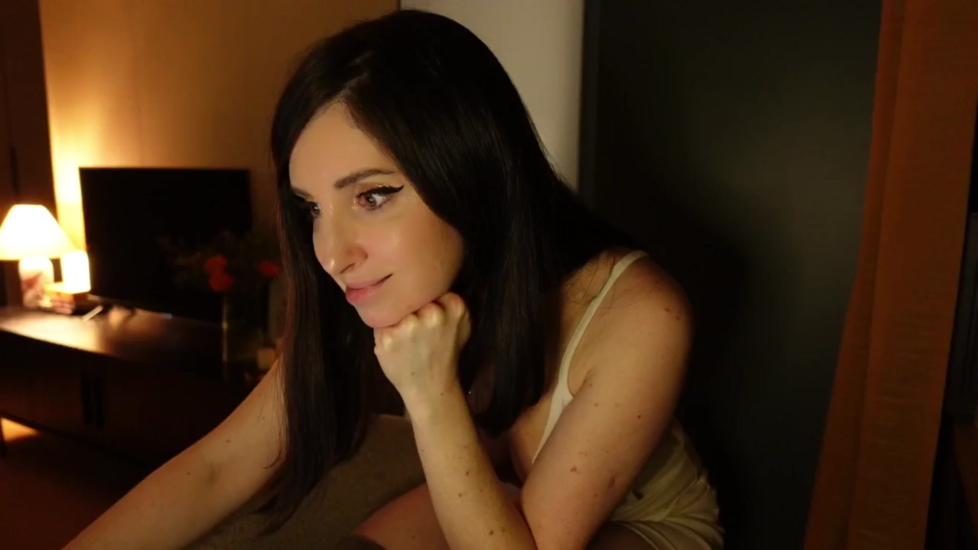 Gallery image thumbnail from Maddie's myfreecams stream on, 02/11/2025, 01:44 image 8 of 20