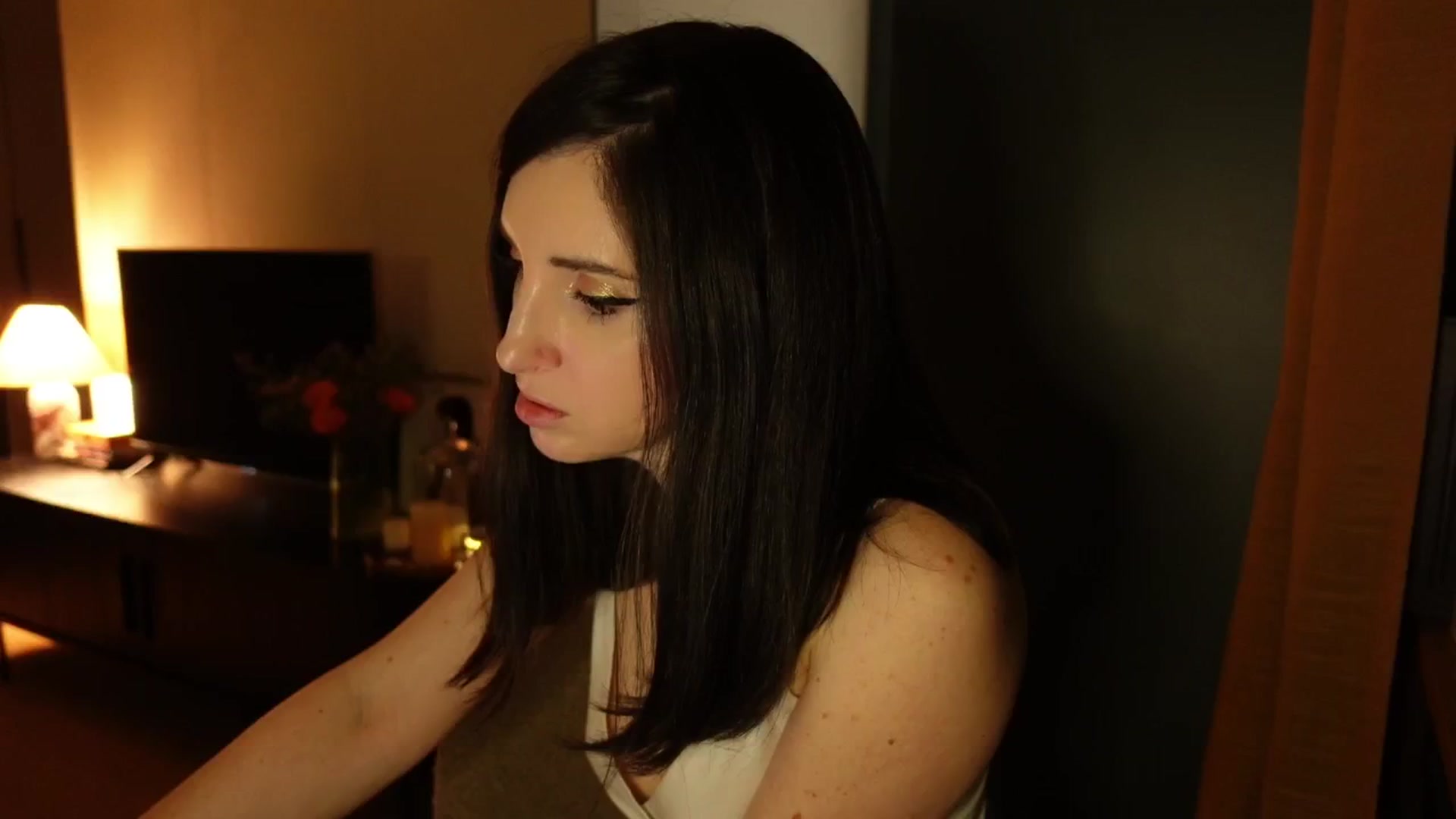 Gallery image thumbnail from Maddie's myfreecams stream on, 02/11/2025, 01:44 image 1 of 20