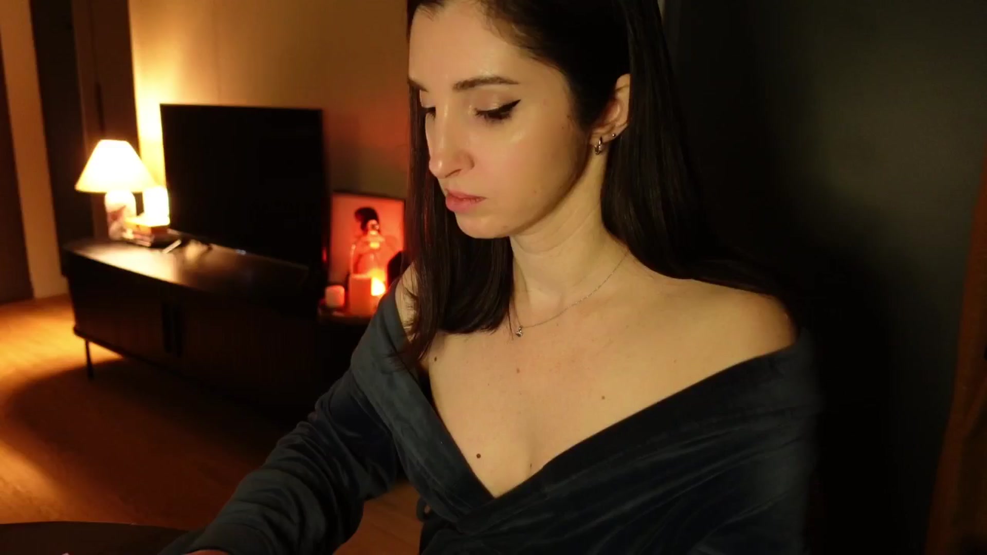 Gallery image thumbnail from Maddie's myfreecams stream on, 02/13/2025, 01:41 image 5 of 20