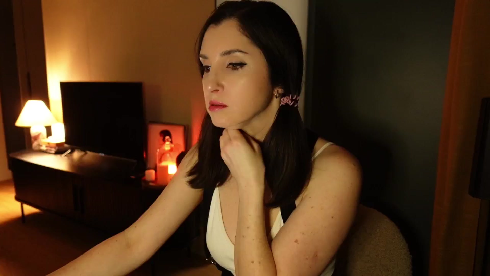 Gallery image thumbnail from Maddie's myfreecams stream on, 02/13/2025, 22:33 image 7 of 20
