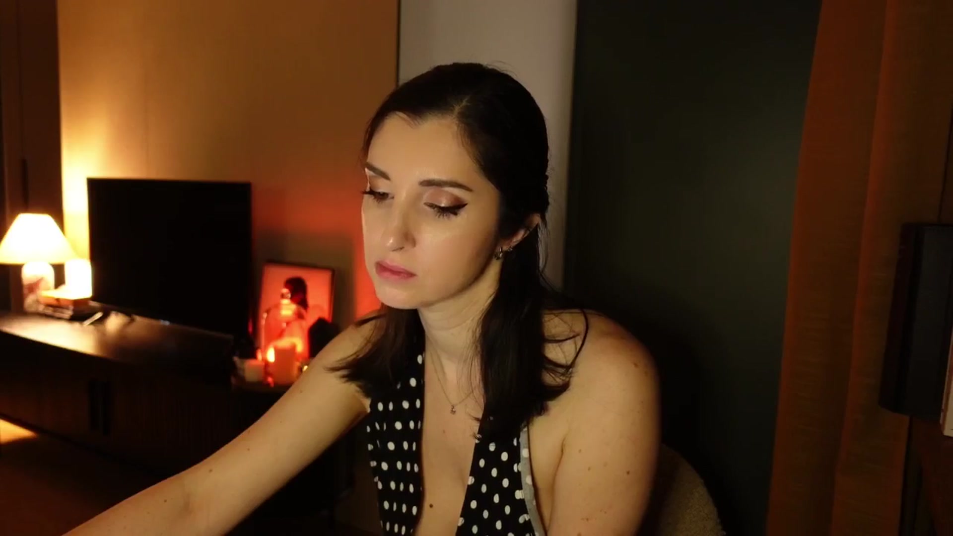 Gallery image thumbnail from Maddie's myfreecams stream on, 02/17/2025, 22:15 image 14 of 20