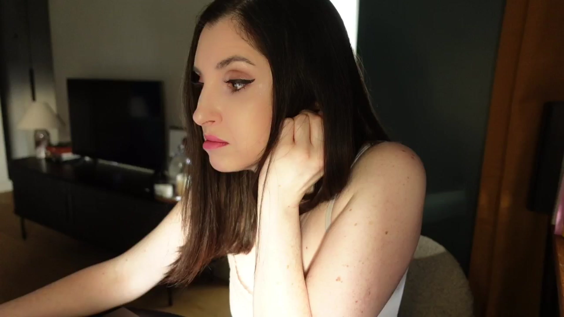 Gallery image thumbnail from Maddie's myfreecams stream on, 02/20/2025, 15:58 image 10 of 20