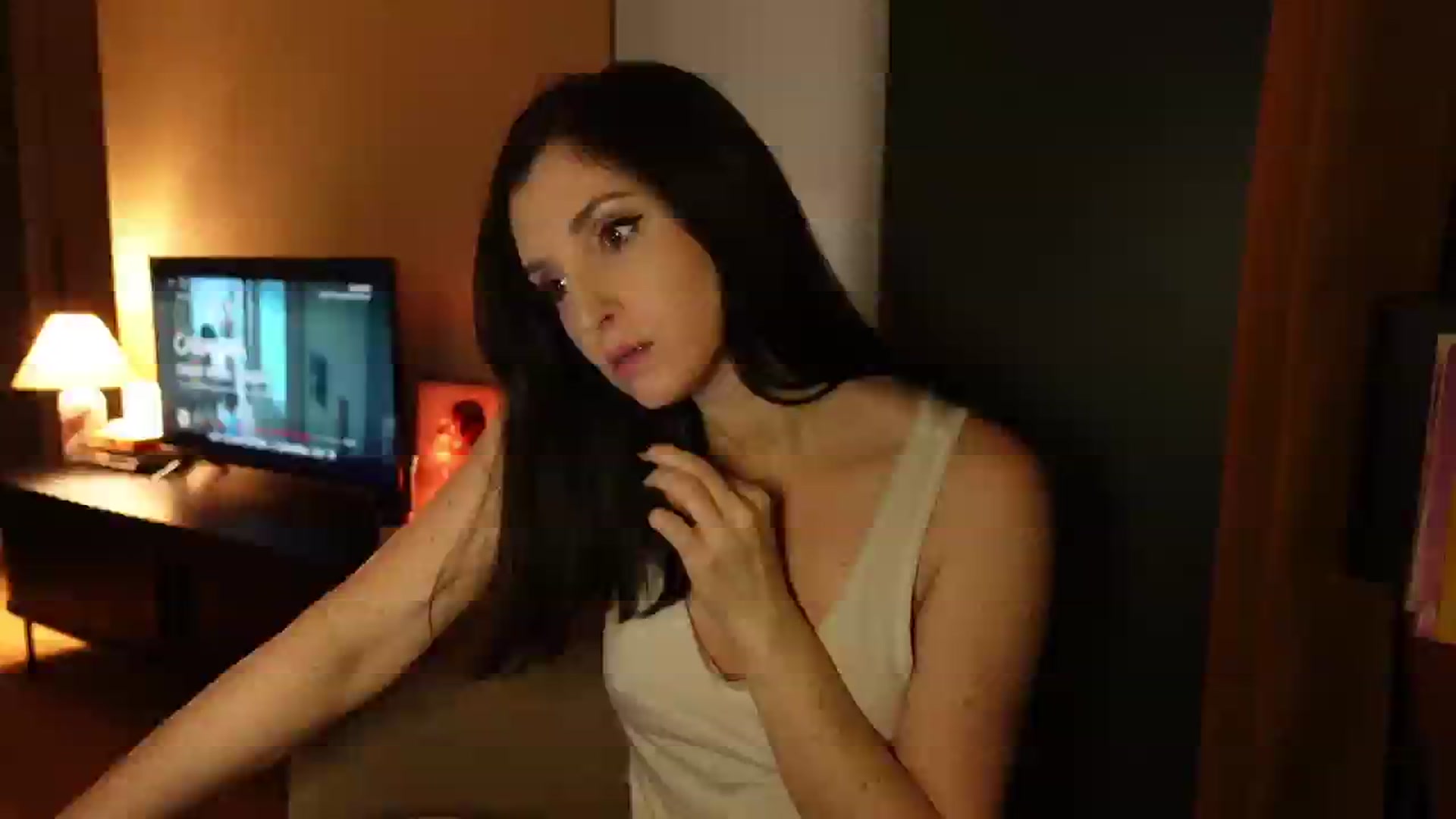 Gallery image thumbnail from Maddie's myfreecams stream on, 02/20/2025, 21:51 image 18 of 20