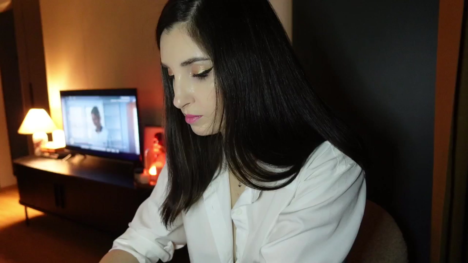 Gallery image thumbnail from Maddie's myfreecams stream on, 02/21/2025, 20:58 image 3 of 20