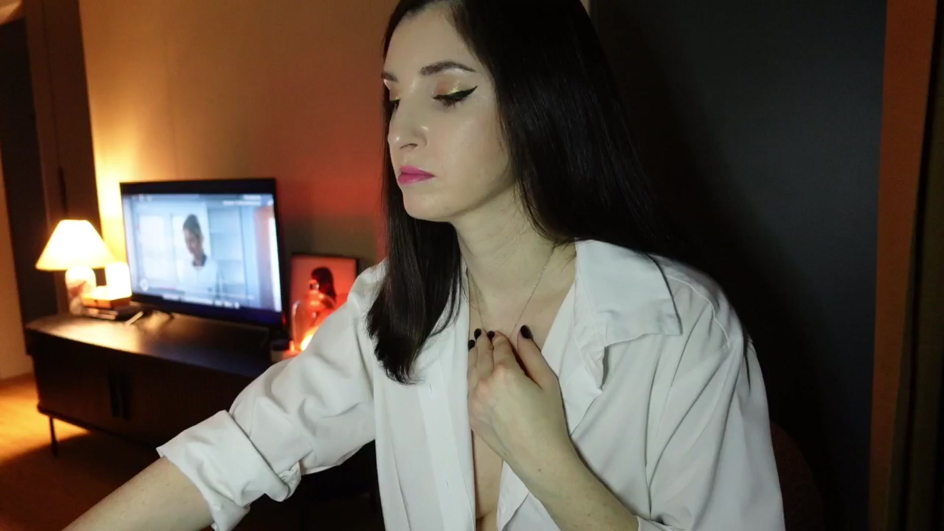Gallery image thumbnail from Maddie's myfreecams stream on, 02/21/2025, 20:58 image 4 of 20