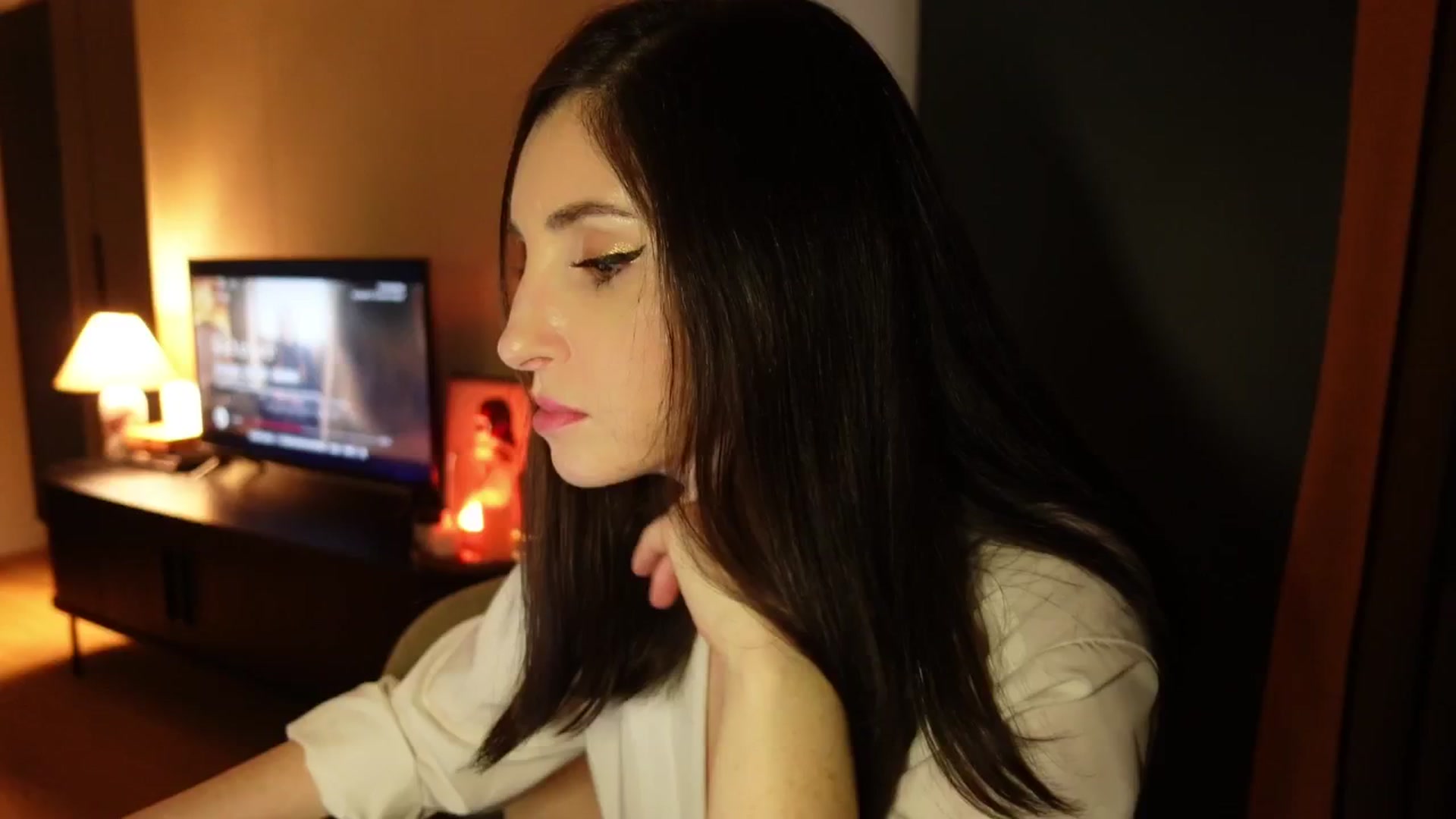 Gallery image thumbnail from Maddie's myfreecams stream on, 02/21/2025, 23:50 image 19 of 20