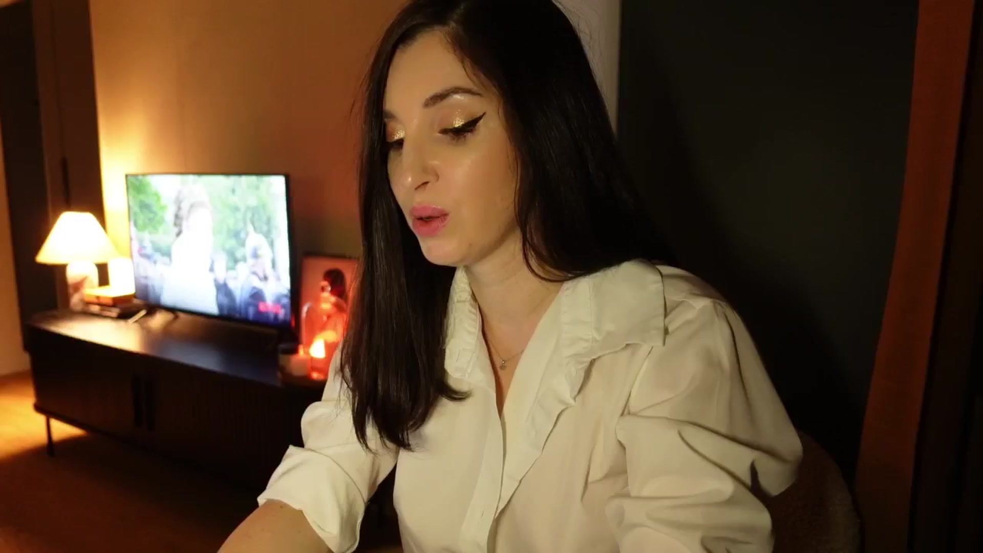 Gallery image thumbnail from Maddie's myfreecams stream on, 02/22/2025, 01:14 image 8 of 20
