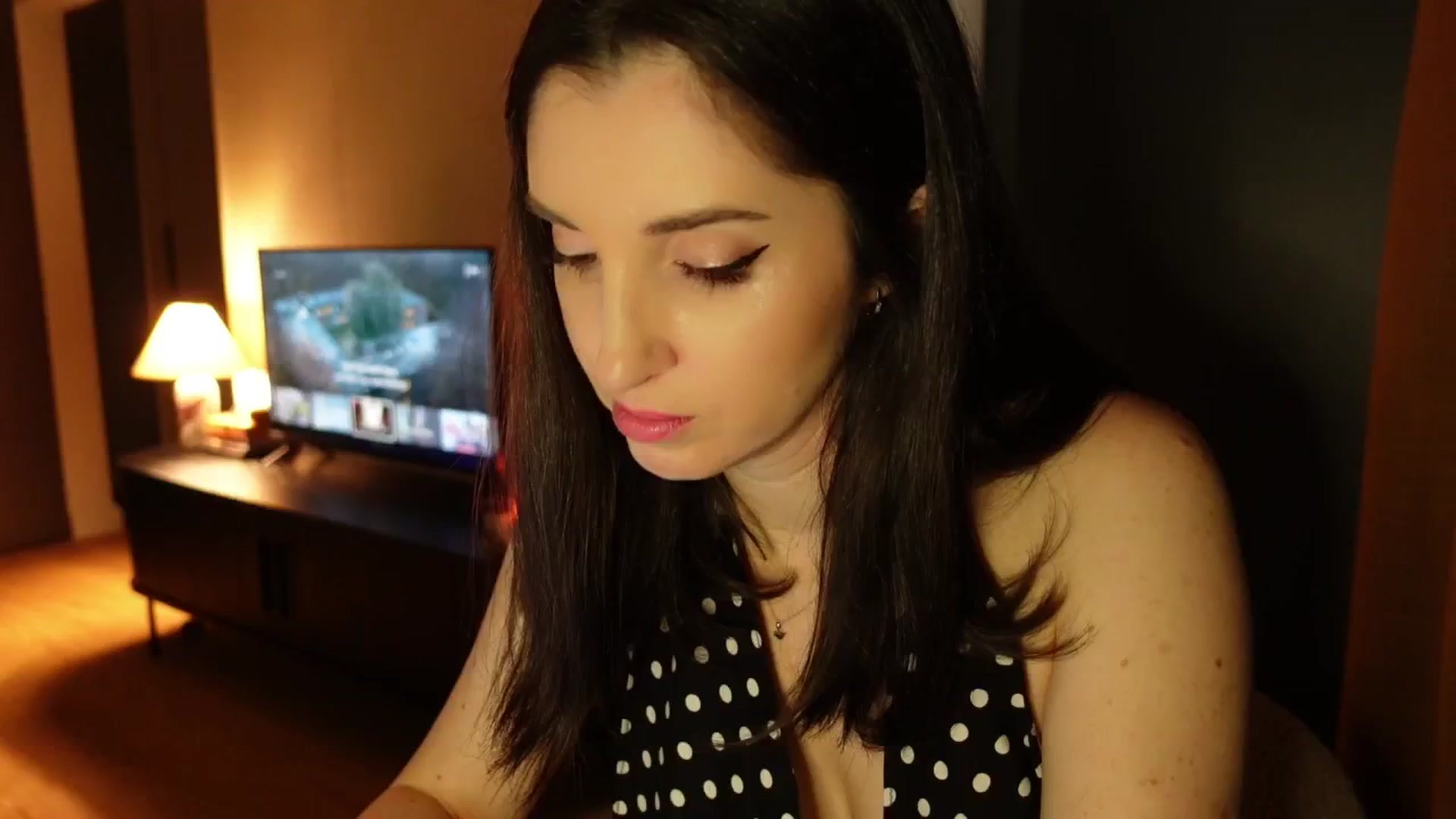 Gallery image thumbnail from Maddie's myfreecams stream on, 02/24/2025, 21:26 image 15 of 20