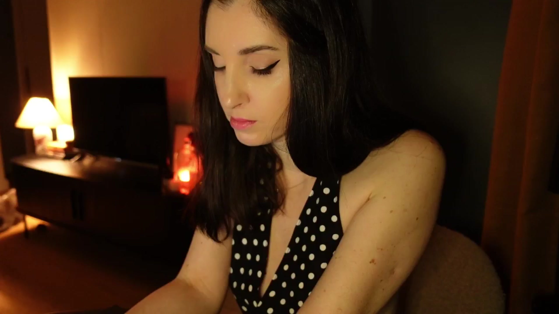 Gallery image thumbnail from Maddie's myfreecams stream on, 02/24/2025, 22:26 image 16 of 20