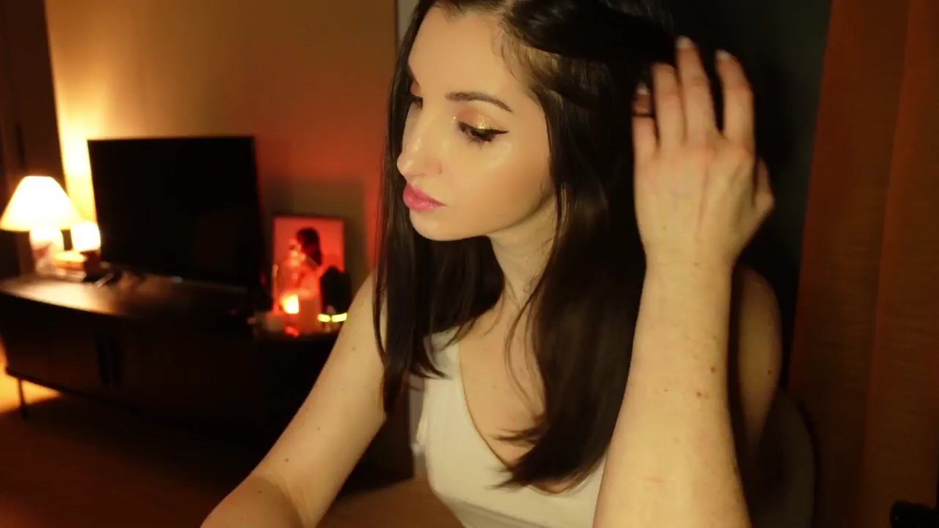 Gallery image thumbnail from Maddie's myfreecams stream on, 02/25/2025, 17:42 image 11 of 20
