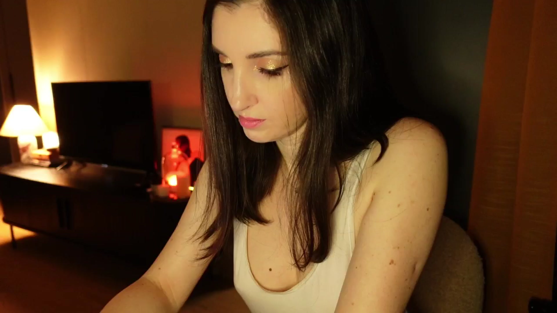Gallery image thumbnail from Maddie's myfreecams stream on, 02/25/2025, 17:42 image 5 of 20