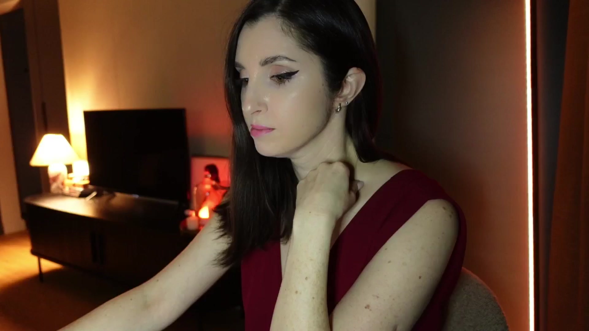 Gallery image thumbnail from Maddie's myfreecams stream on, 03/07/2025, 21:41 image 4 of 20