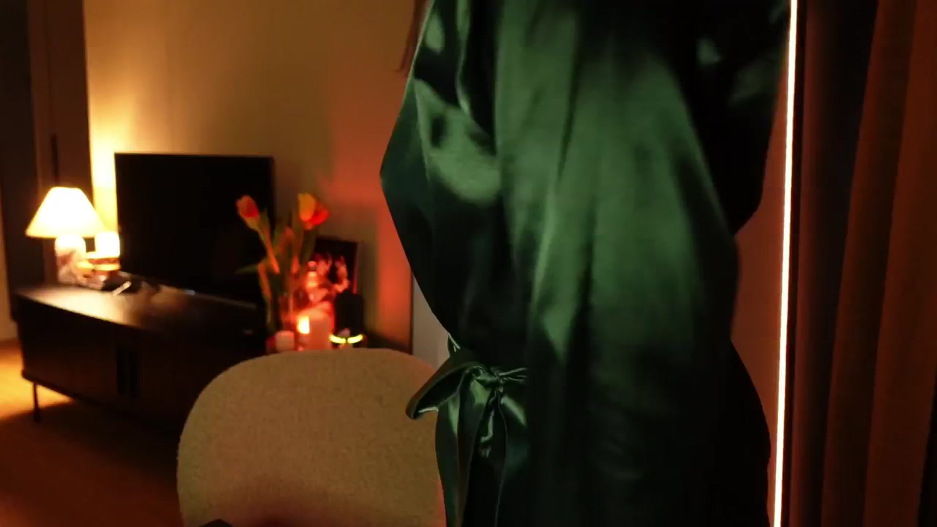Gallery image thumbnail from Maddie's myfreecams stream on, 03/12/2025, 01:45 image 16 of 20