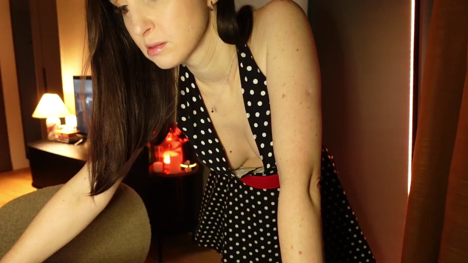 Gallery image thumbnail from Maddie's myfreecams stream on, 03/12/2025, 19:00 image 8 of 20