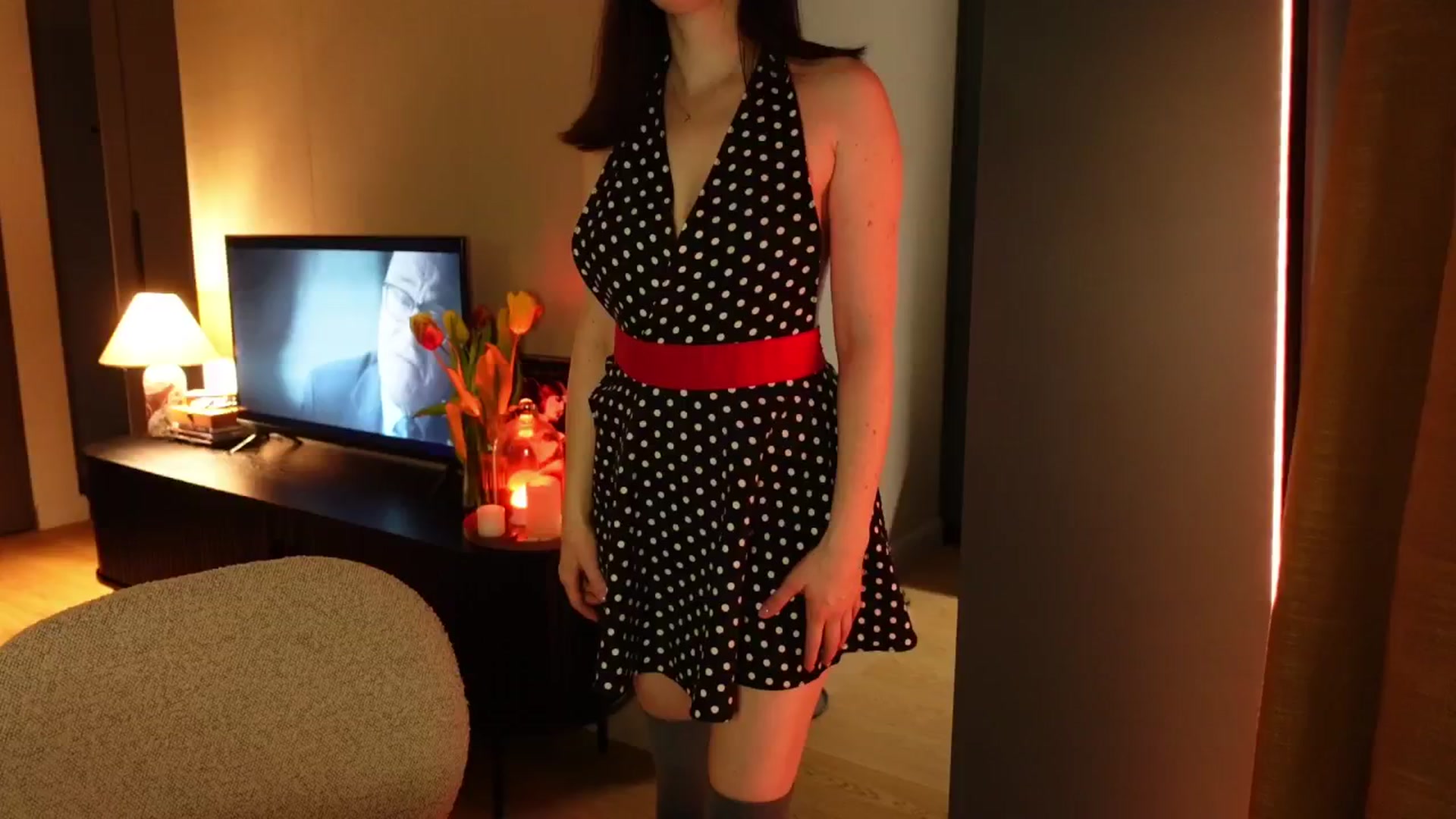 Gallery image thumbnail from Maddie's myfreecams stream on, 03/12/2025, 19:00 image 7 of 20