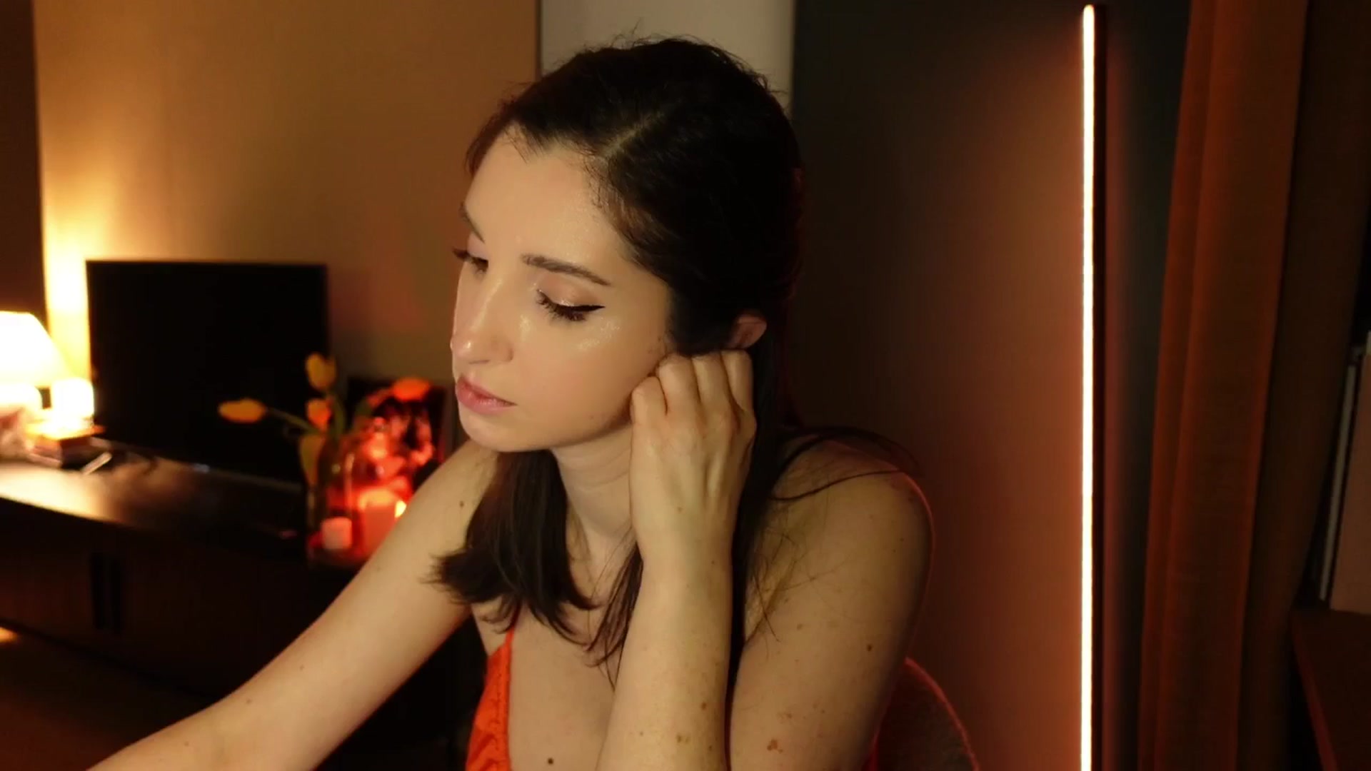 Gallery image thumbnail from Maddie's myfreecams stream on, 03/14/2025, 01:10 image 20 of 20