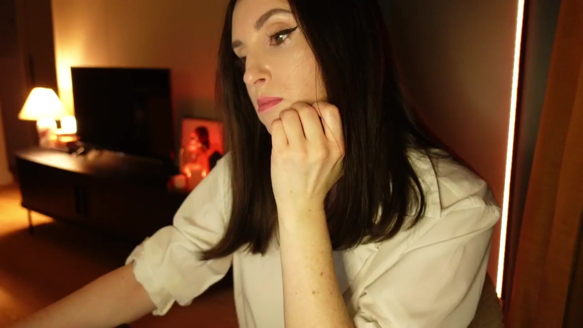 Gallery image thumbnail from Maddie's myfreecams stream on, 03/18/2025, 21:40 image 9 of 20