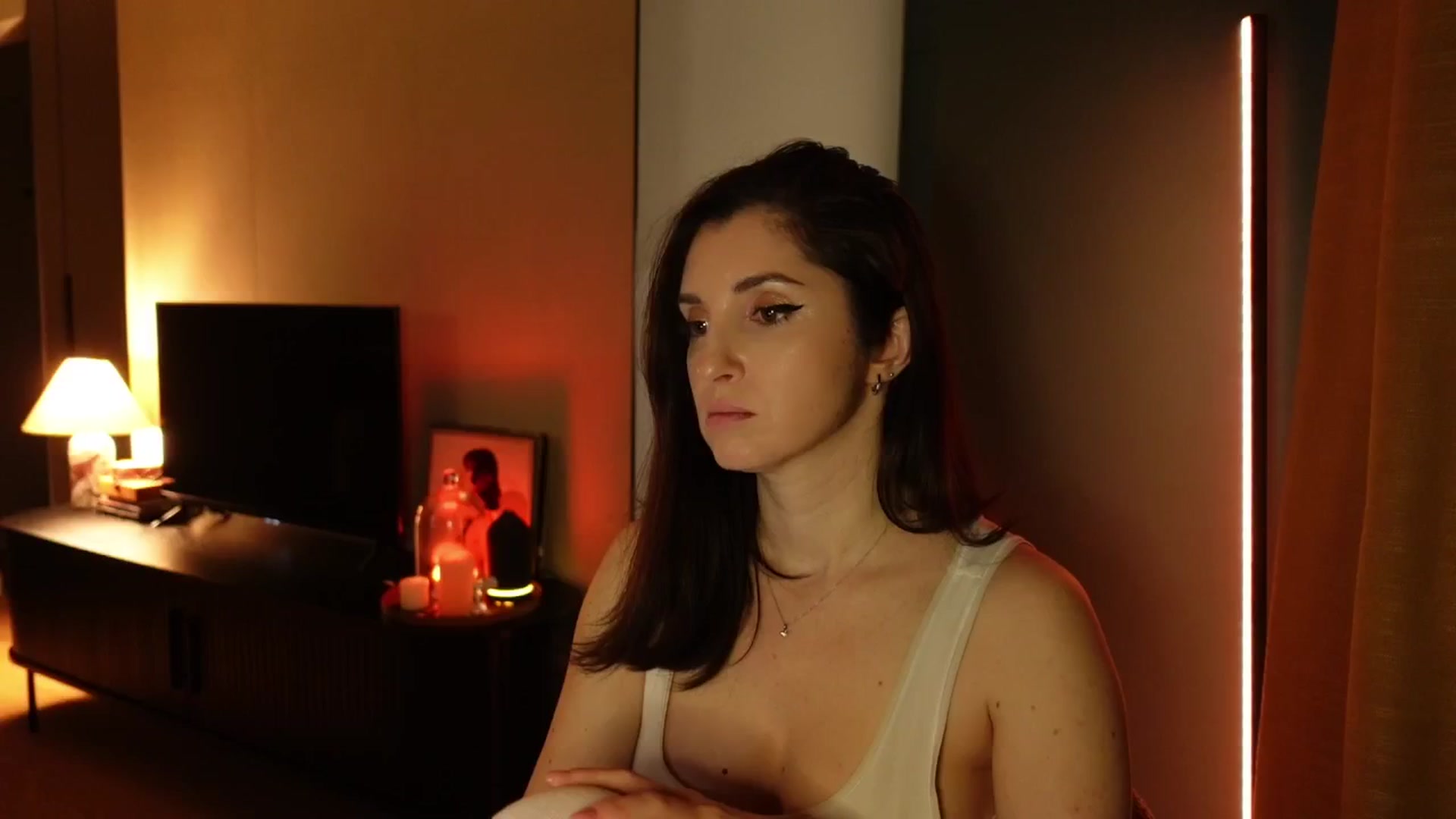 Gallery image thumbnail from Maddie's myfreecams stream on, 03/20/2025, 03:53 image 4 of 20