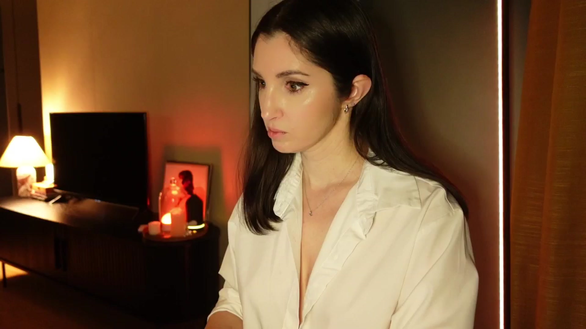 Gallery image thumbnail from Maddie's myfreecams stream on, 03/27/2025, 24:38 image 1 of 20