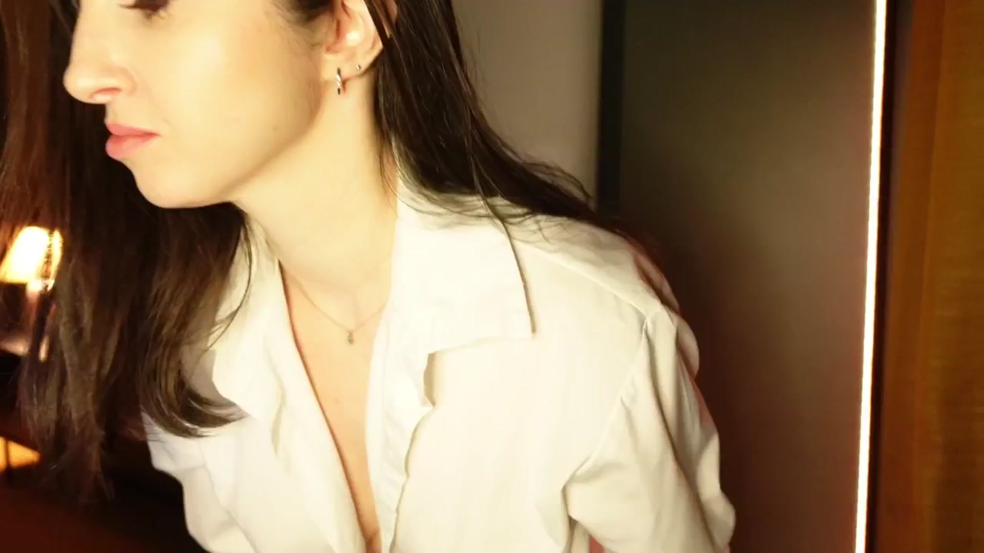 Gallery image thumbnail from Maddie's myfreecams stream on, 03/27/2025, 03:20 image 11 of 20