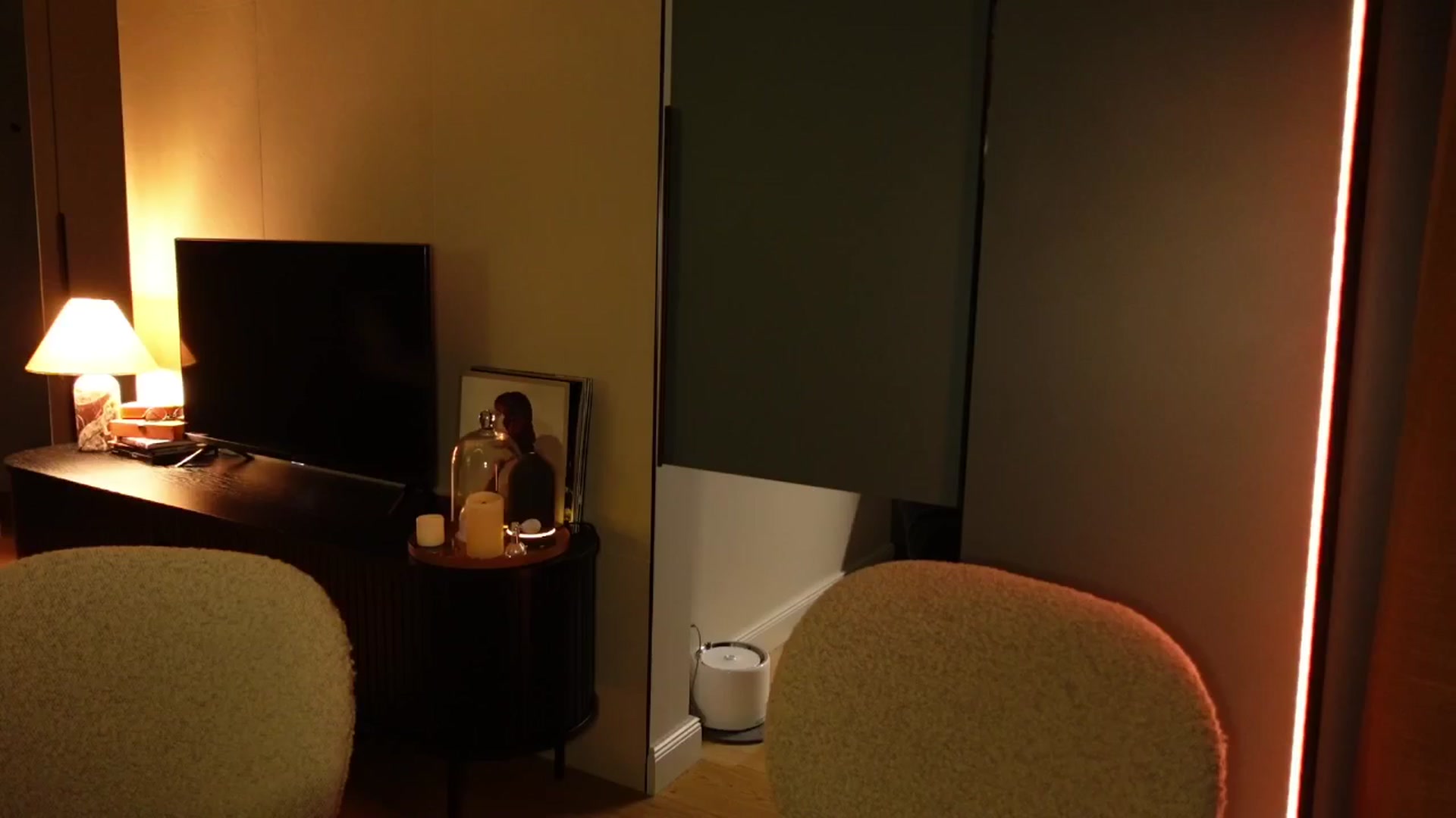 Gallery image thumbnail from Maddie's myfreecams stream on, 04/04/2025, 02:35 image 18 of 20