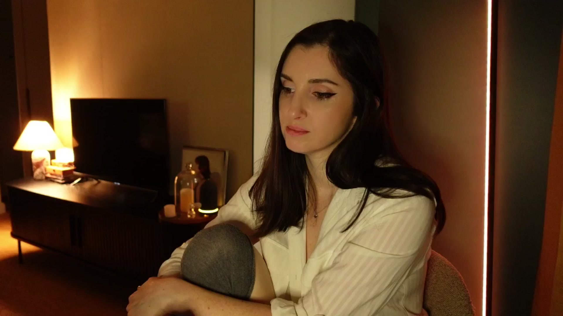 Gallery image thumbnail from Maddie's myfreecams stream on, 04/08/2025, 02:24 image 10 of 20