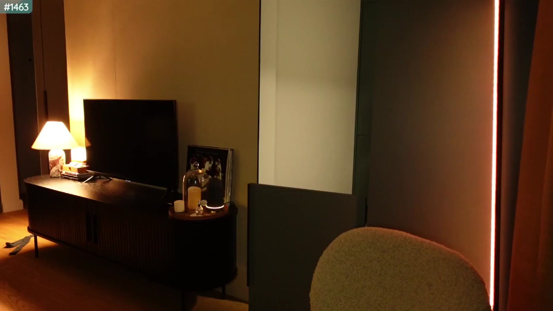 Gallery image thumbnail from Maddie's myfreecams stream on, 04/17/2025, 23:35 image 17 of 20