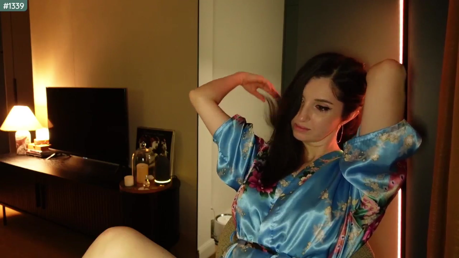 Gallery image thumbnail from Maddie's myfreecams stream on, 04/18/2025, 22:05 image 18 of 20