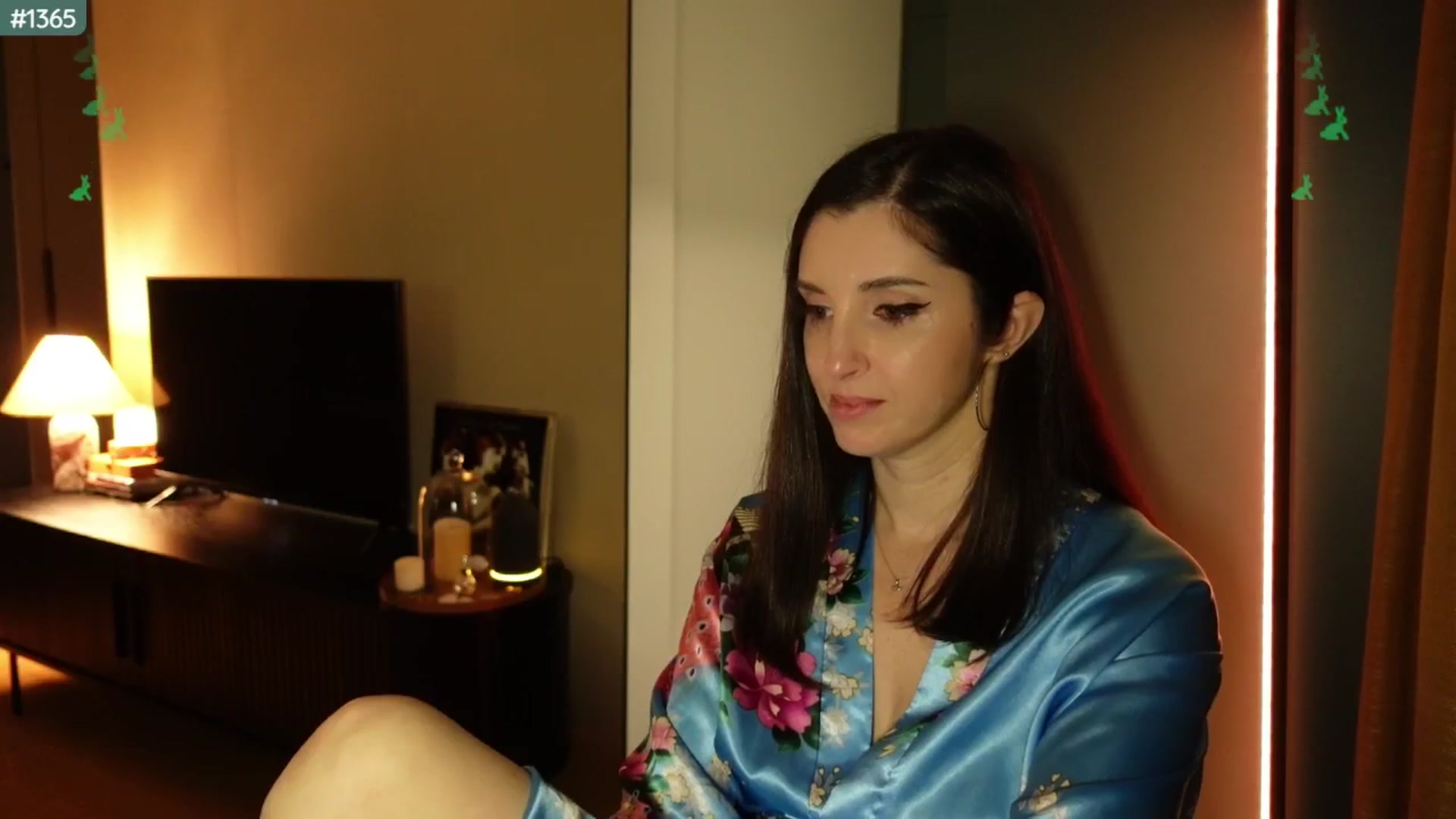 Gallery image thumbnail from Maddie's myfreecams stream on, 04/18/2025, 22:05 image 17 of 20