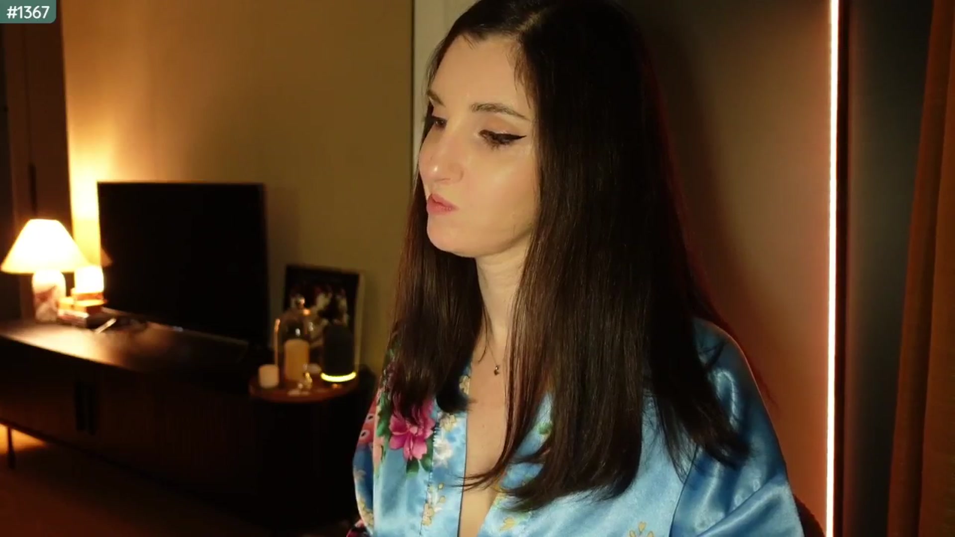 Gallery image thumbnail from Maddie's myfreecams stream on, 04/18/2025, 22:05 image 13 of 20