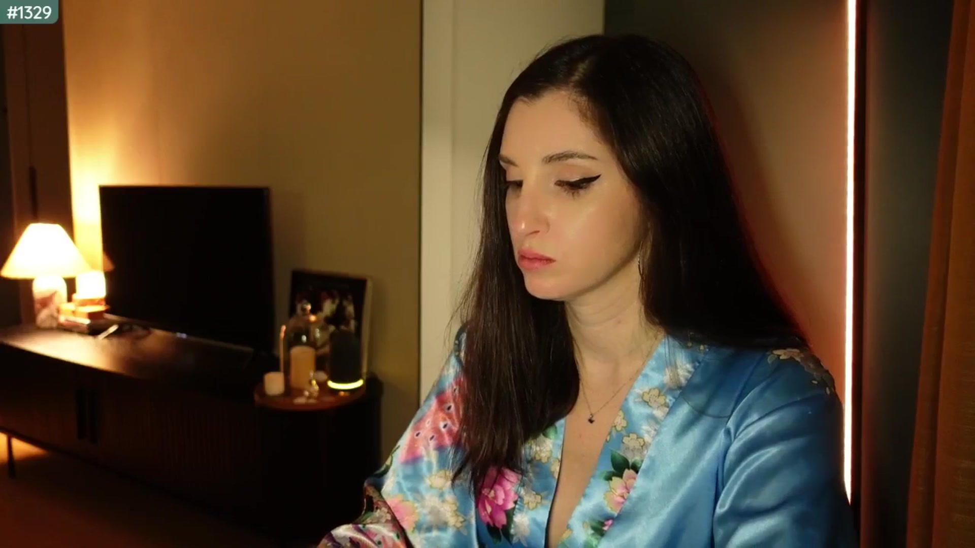 Gallery image thumbnail from Maddie's myfreecams stream on, 04/18/2025, 23:30 image 3 of 20