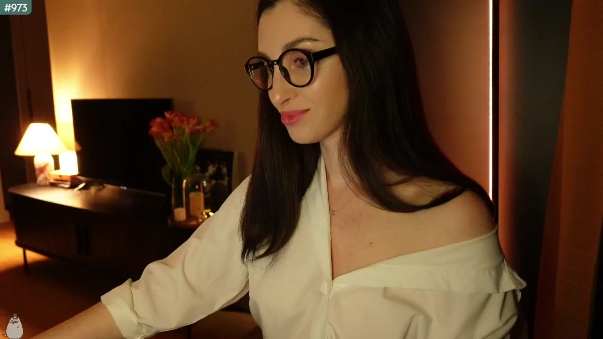 Gallery image thumbnail from Maddie's myfreecams stream on, 04/30/2025, 01:21 image 1 of 20