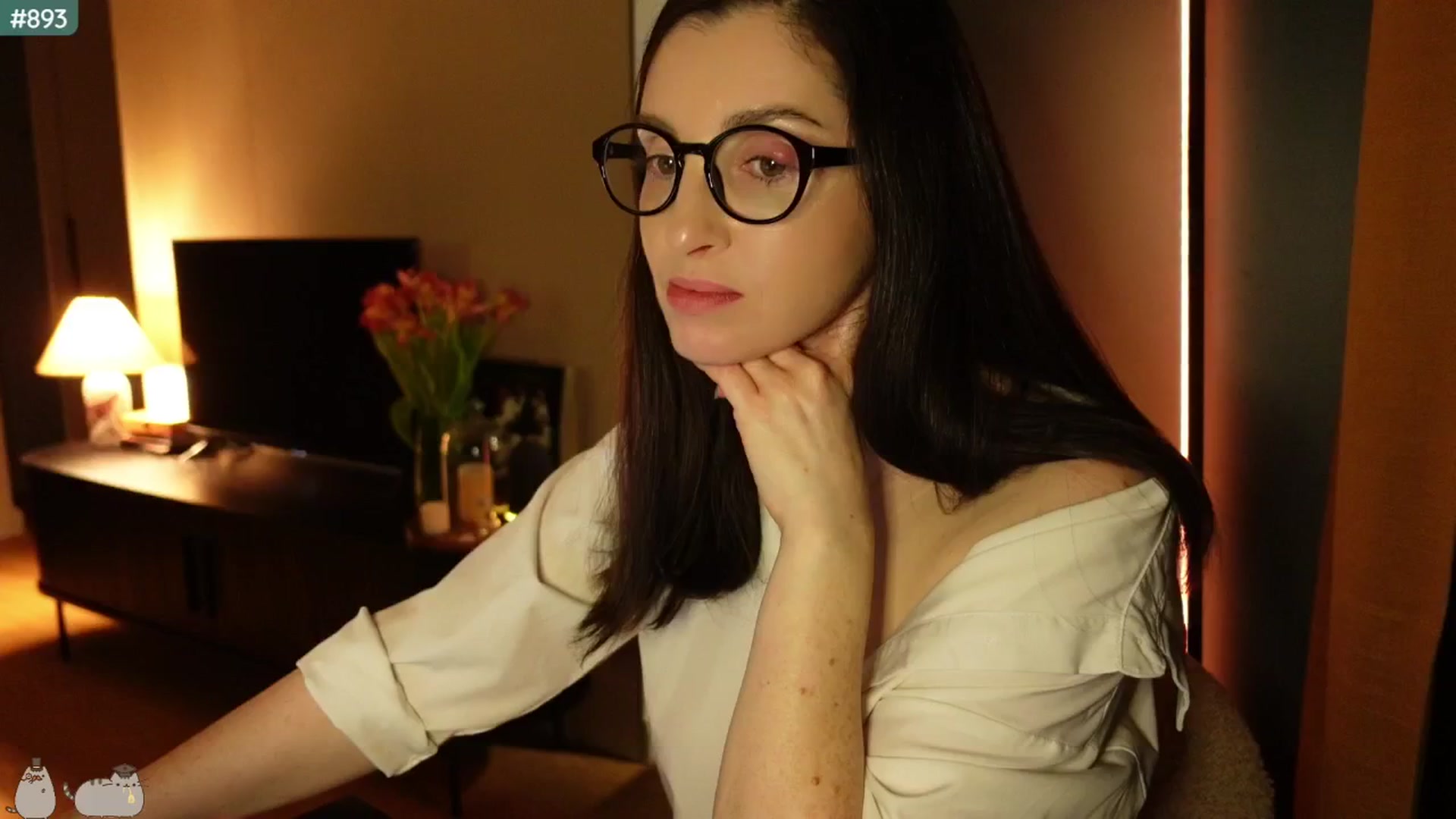 Gallery image thumbnail from Maddie's myfreecams stream on, 04/30/2025, 01:21 image 10 of 20