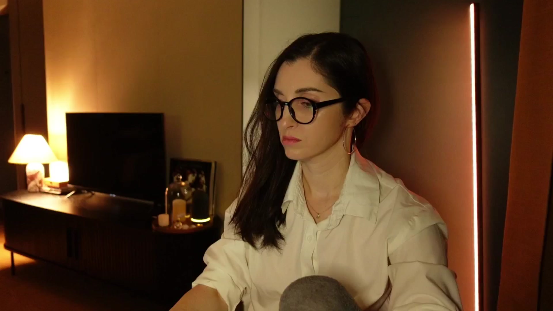 Gallery image thumbnail from Maddie's myfreecams stream on, 05/06/2025, 24:05 image 11 of 20