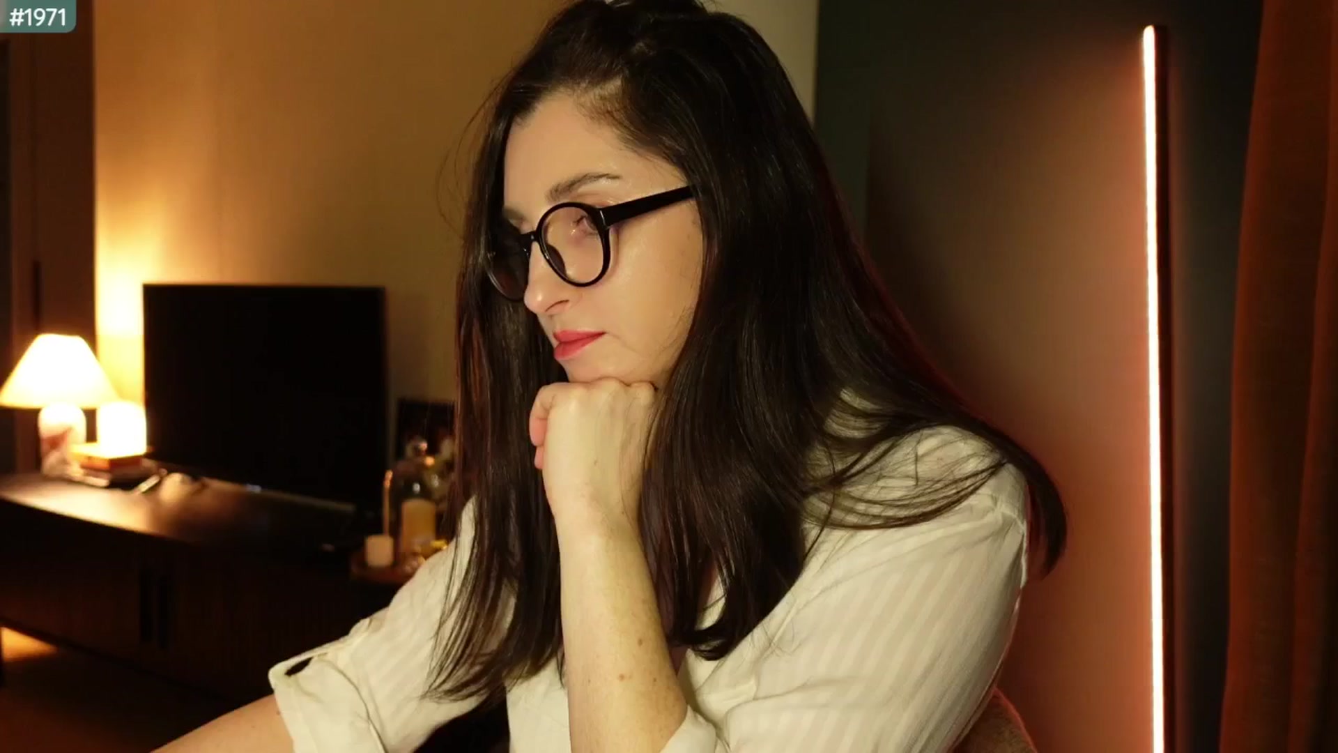 Gallery image thumbnail from Maddie's myfreecams stream on, 05/07/2025, 01:31 image 14 of 20