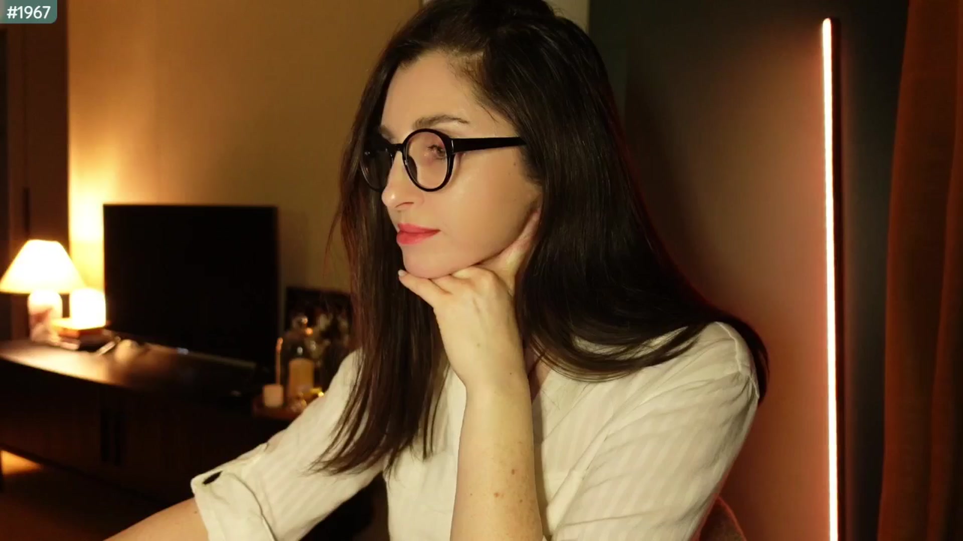 Gallery image thumbnail from Maddie's myfreecams stream on, 05/07/2025, 01:31 image 9 of 20