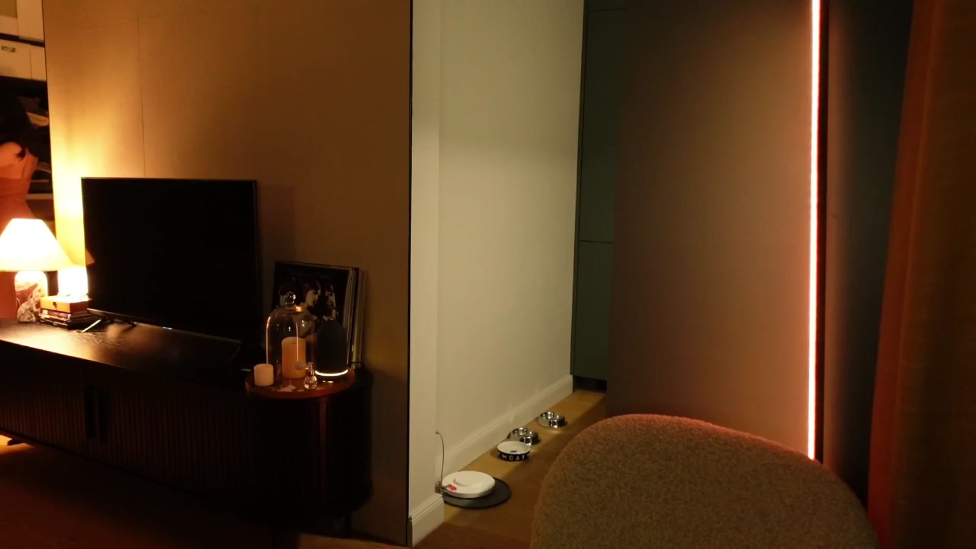 Gallery image thumbnail from Maddie's myfreecams stream on, 05/22/2025, 24:01 image 17 of 20