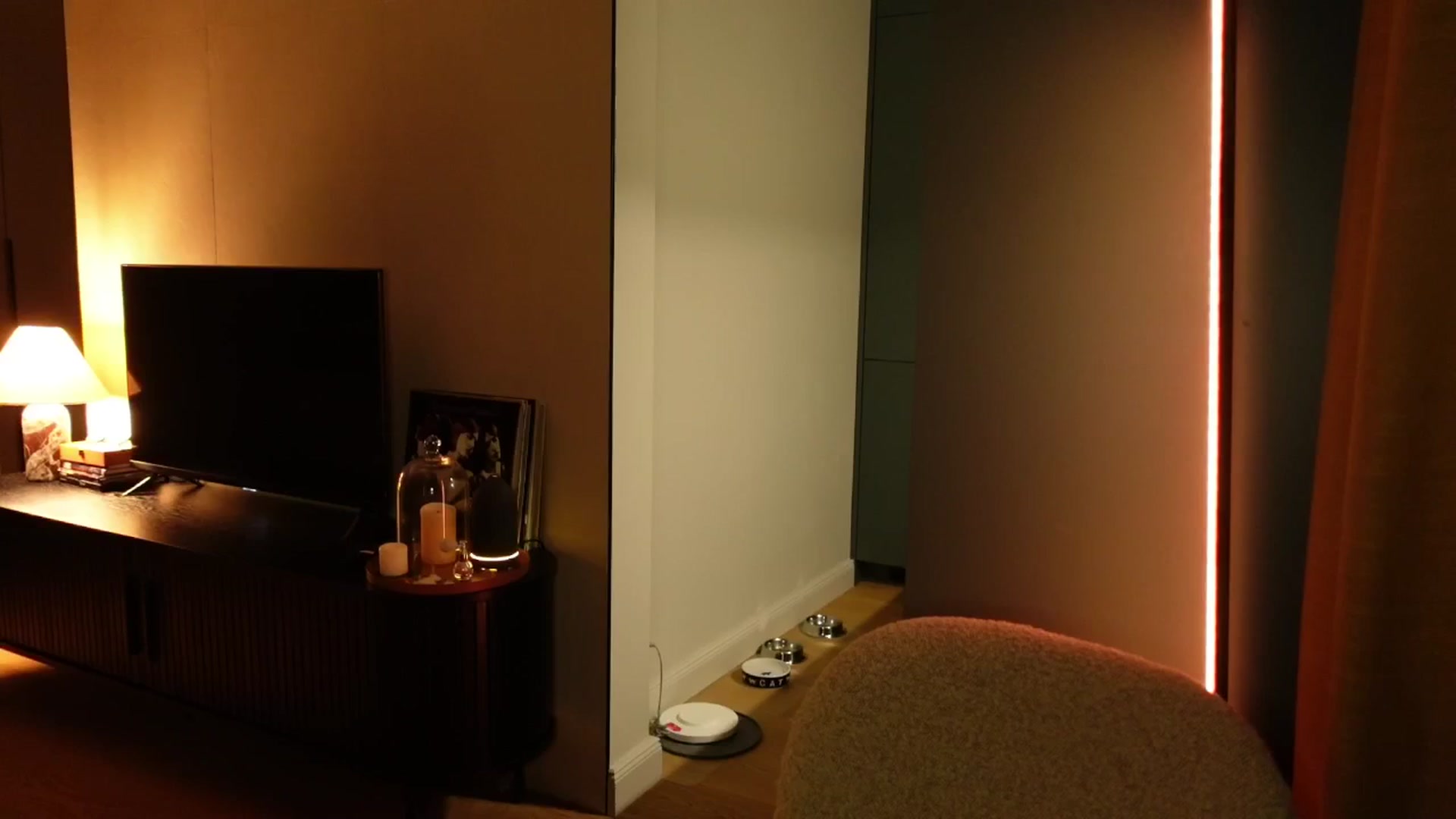 Gallery image thumbnail from Maddie's myfreecams stream on, 05/22/2025, 24:01 image 14 of 20
