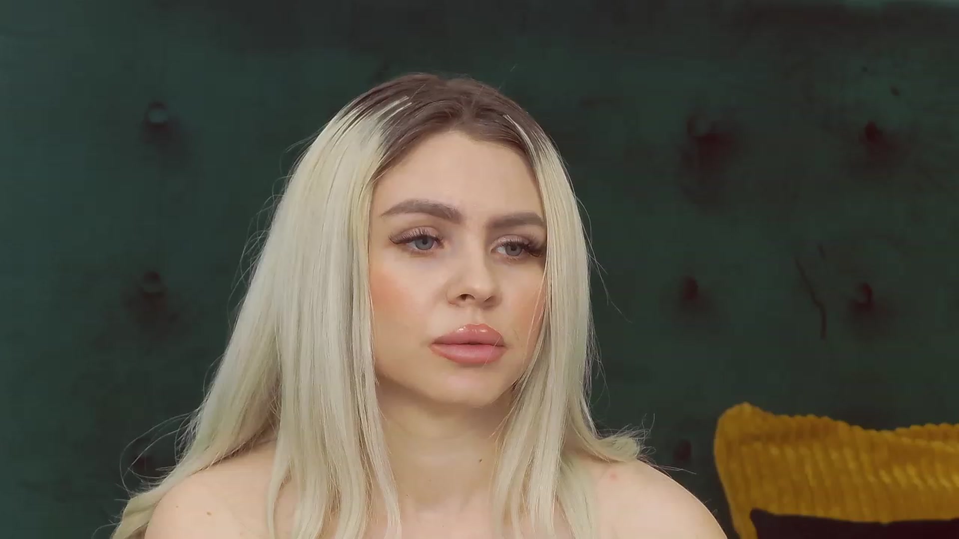Gallery image thumbnail from MaddieJordan's myfreecams stream on, 01/09/2023, 07:41 image 1 of 20