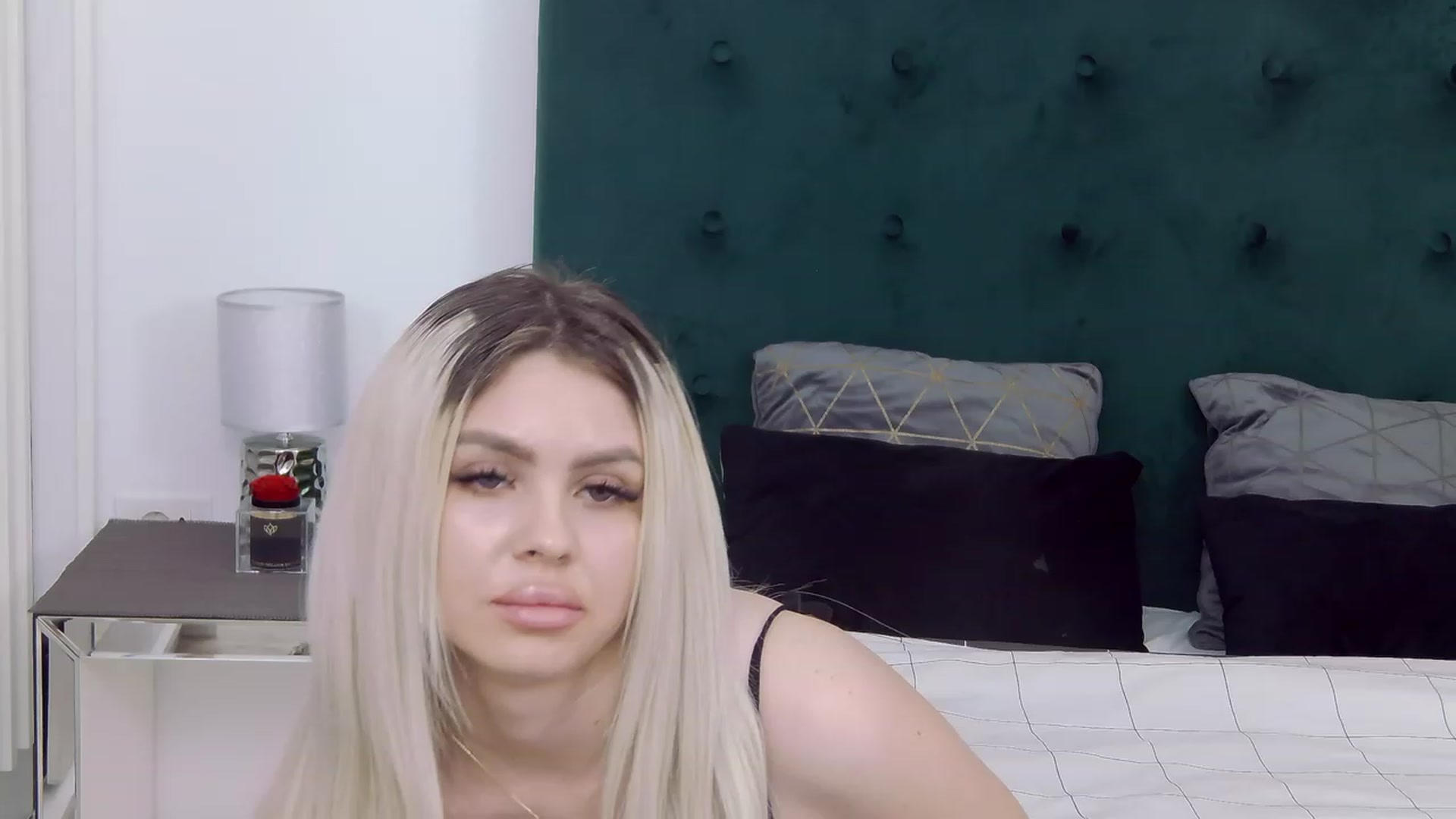 Gallery image thumbnail from MaddieJordan's myfreecams stream on, 01/30/2023, 11:07 image 16 of 20