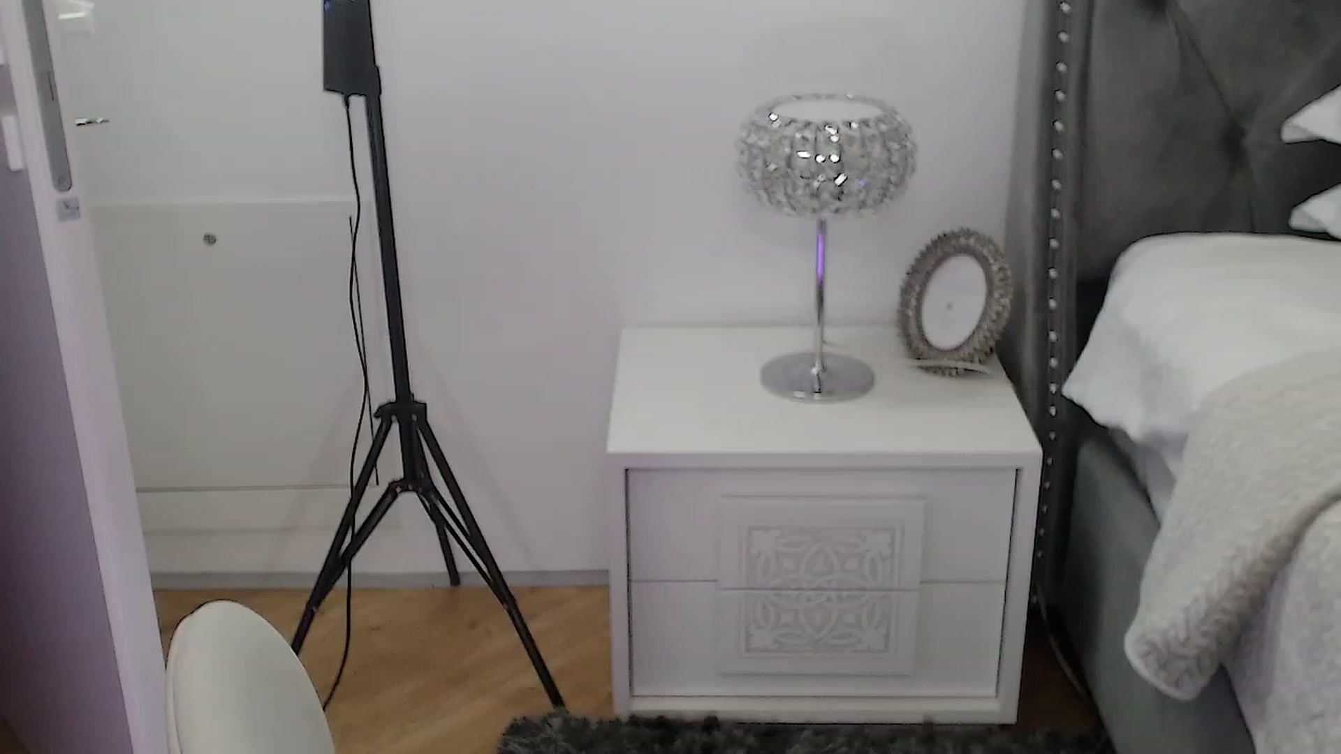 Gallery image thumbnail from MaddieRo's myfreecams stream on, 11/24/2022, 11:53 image 20 of 20