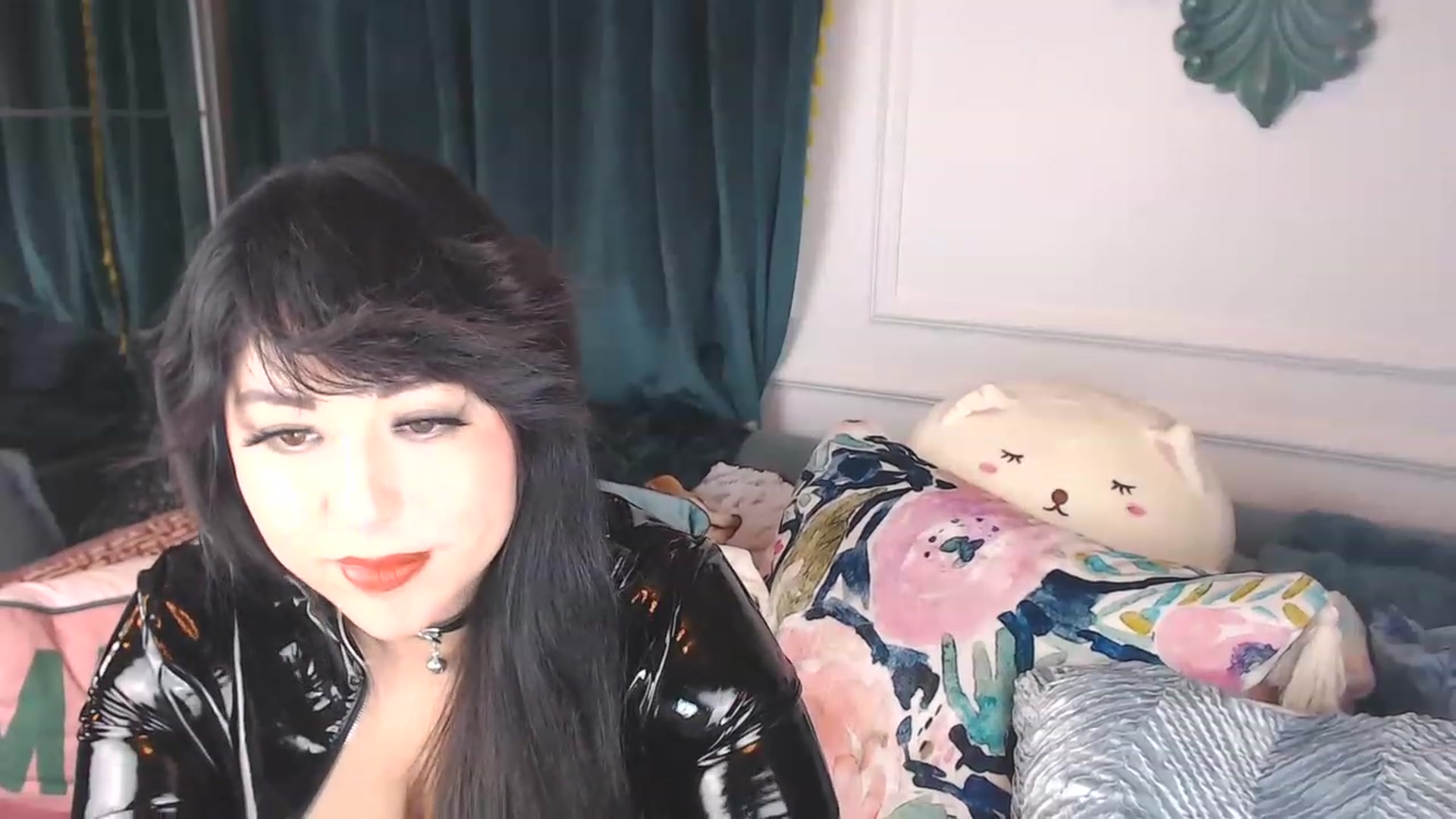 Gallery image thumbnail from MaddyWinters's myfreecams stream on, 12/02/2022, 14:04 image 18 of 20