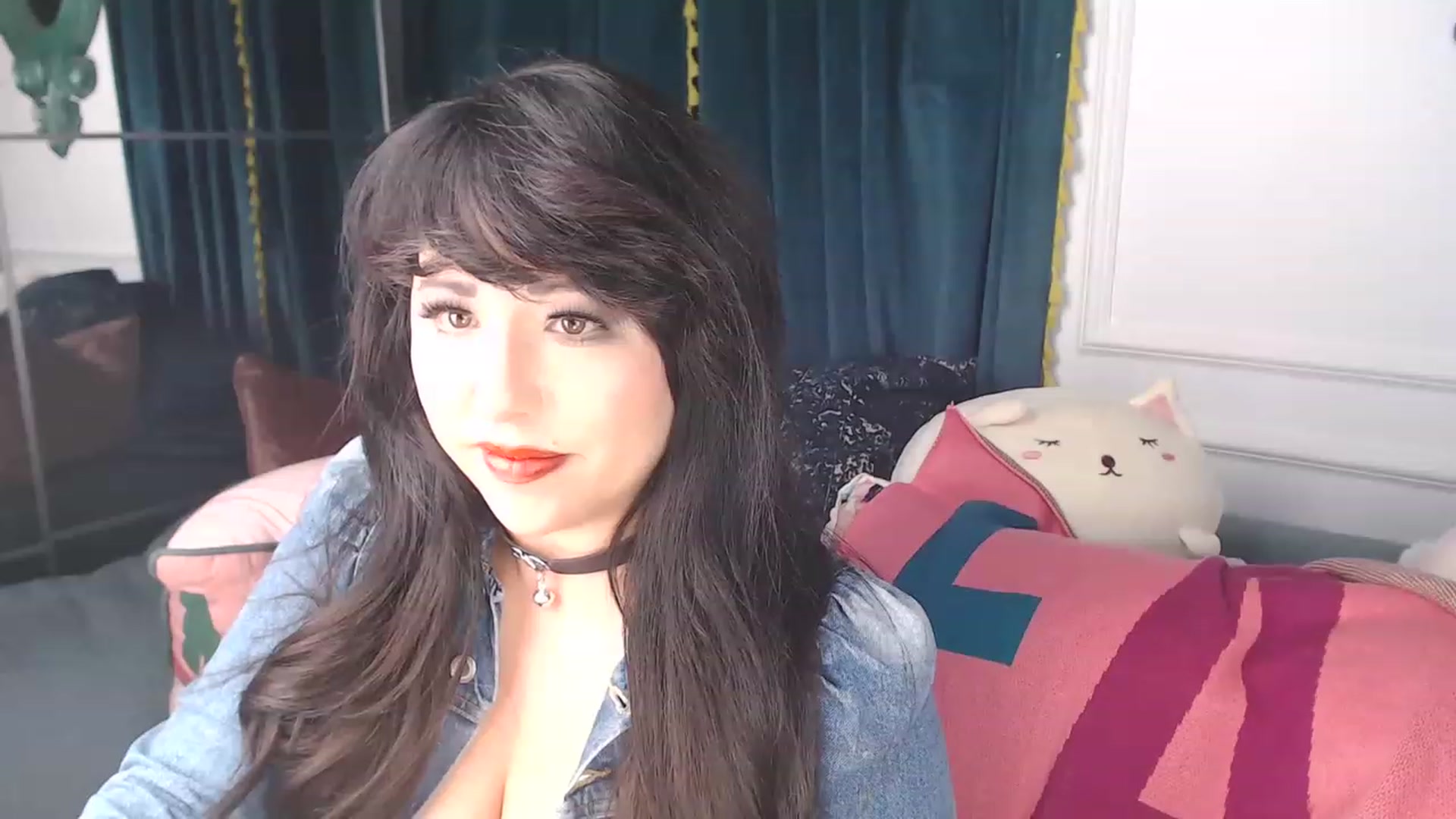 Gallery image thumbnail from MaddyWinters's myfreecams stream on, 12/16/2022, 11:33 image 13 of 20