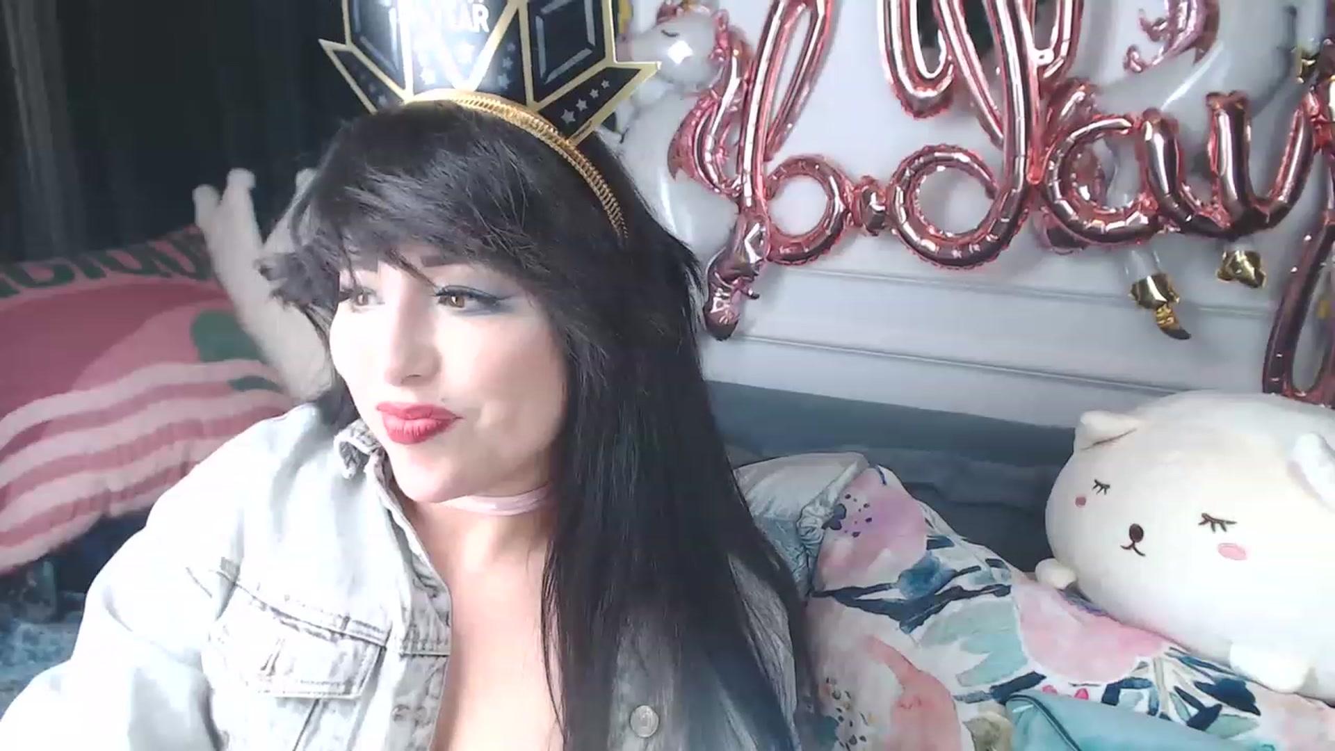 Gallery image thumbnail from MaddyWinters's myfreecams stream on, 01/01/2023, 08:26 image 10 of 20